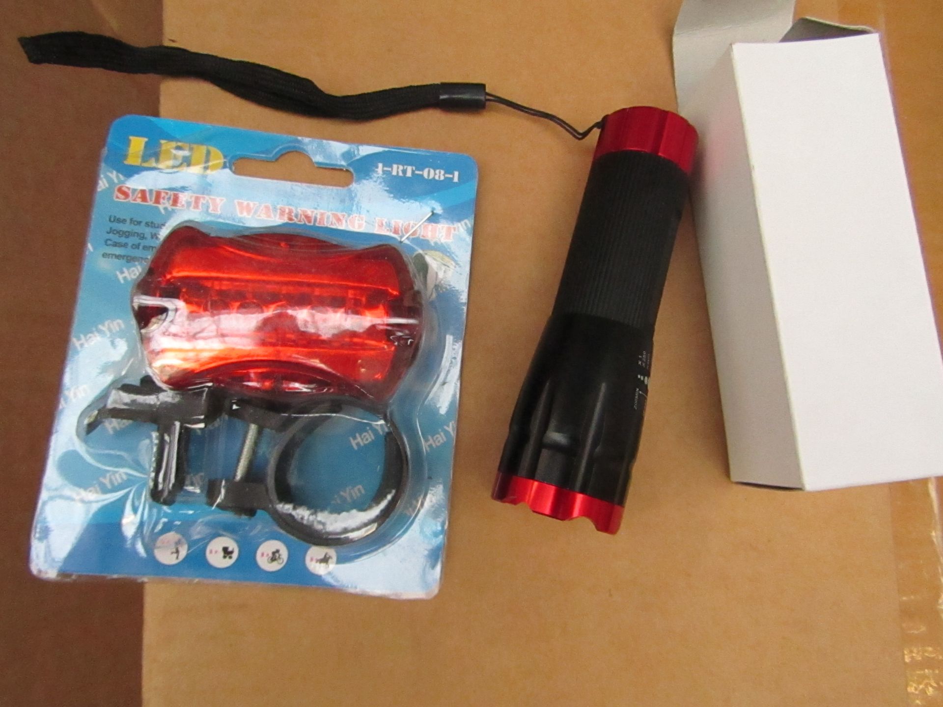 6 x LED Safety Warning Light & LED Zoom Hand Torch Sets RRP £8.99 each new & packaged