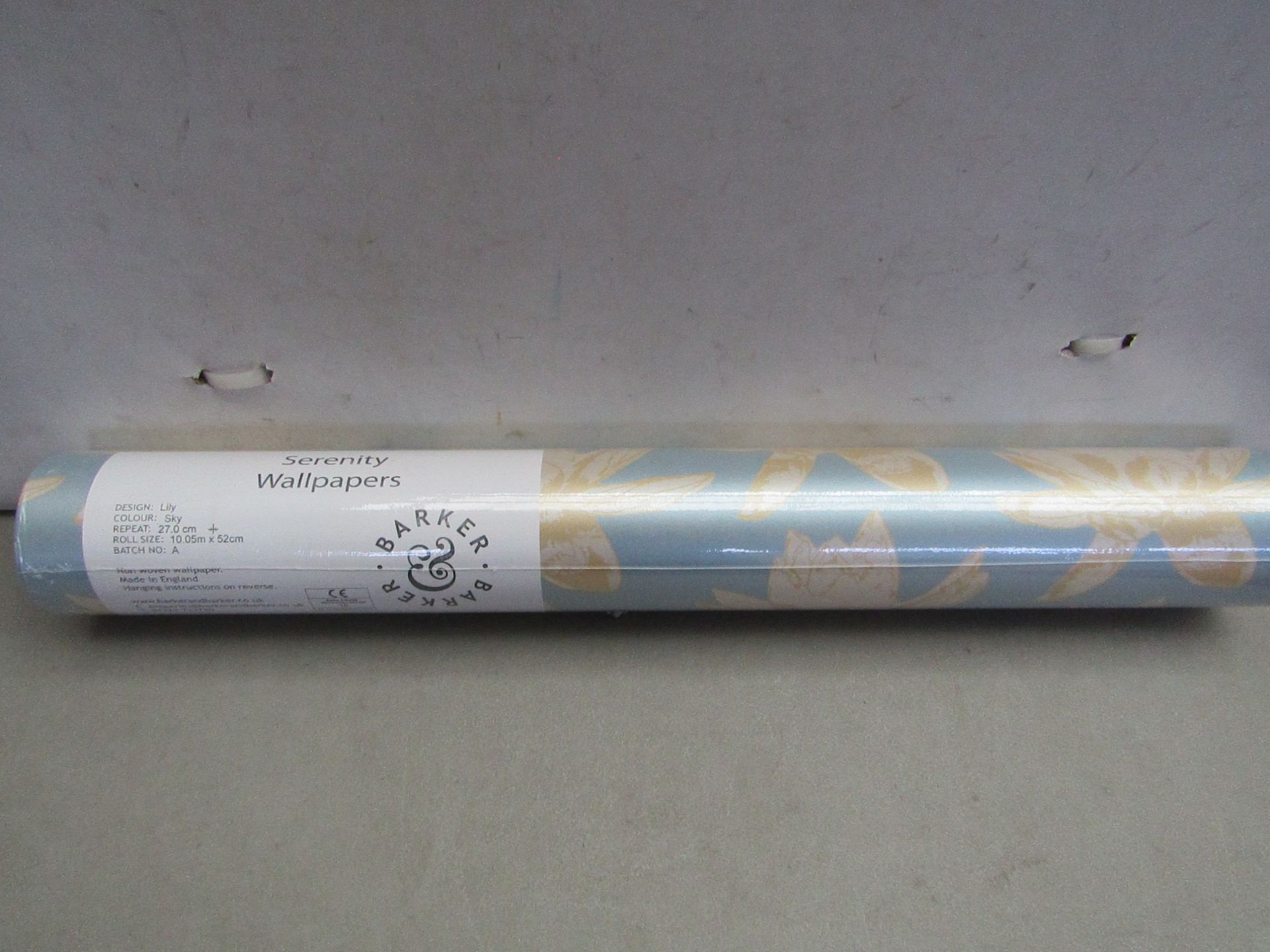 6 X Rolls Of Barker & Barker Serenity Wallpaper,Lily, Sky Repeat Pattern 27.00 CM roll size 10.5 X