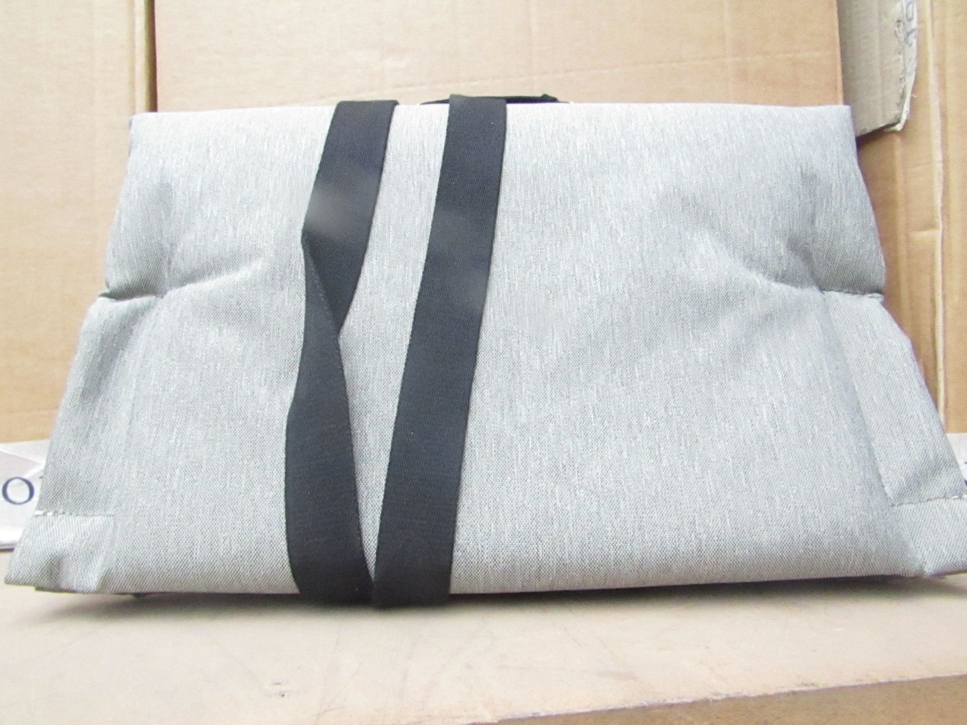 Coteetciel pillow stand for iPad, new with tags.
