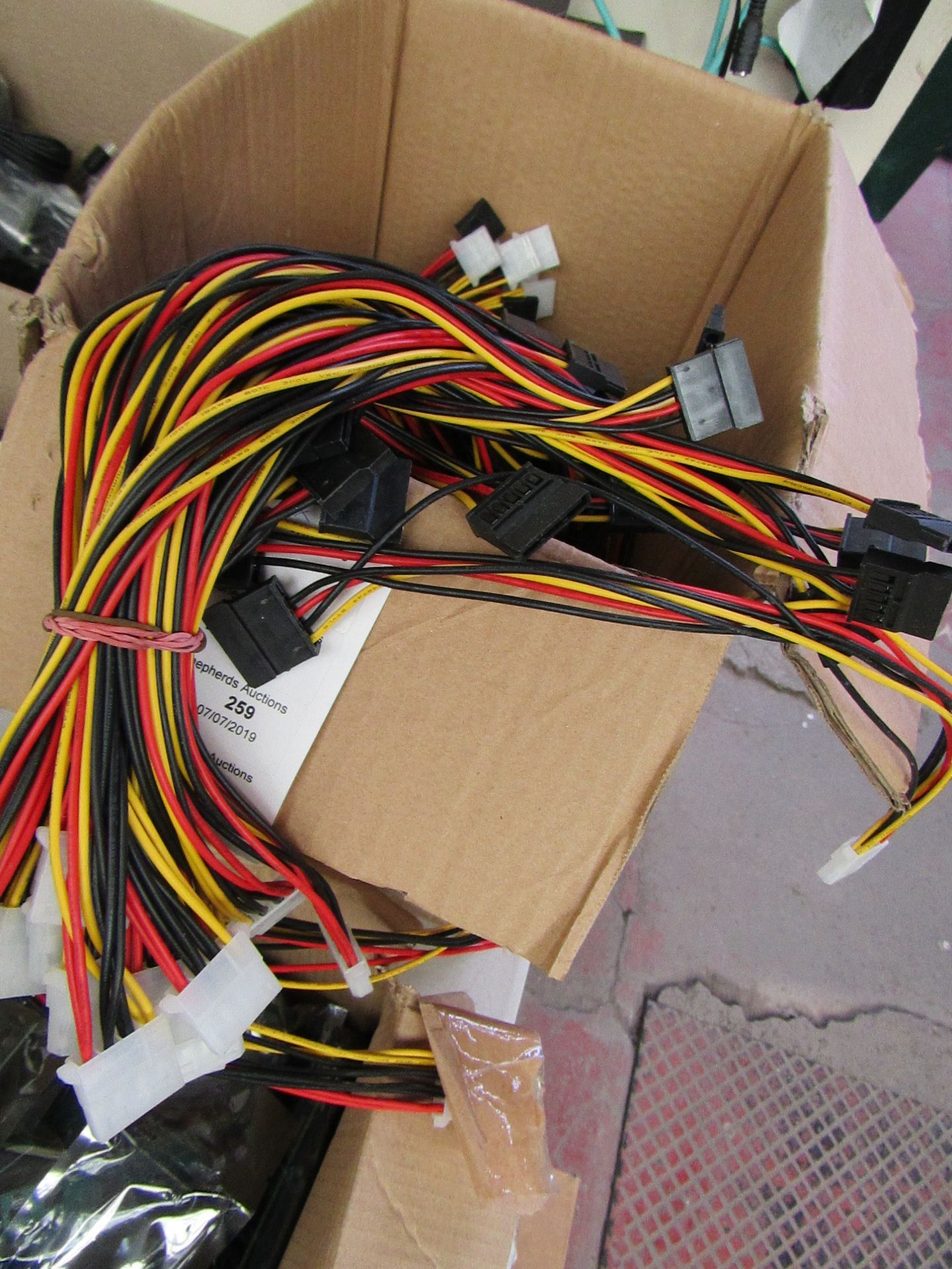 2x Multi Strand Connection leads