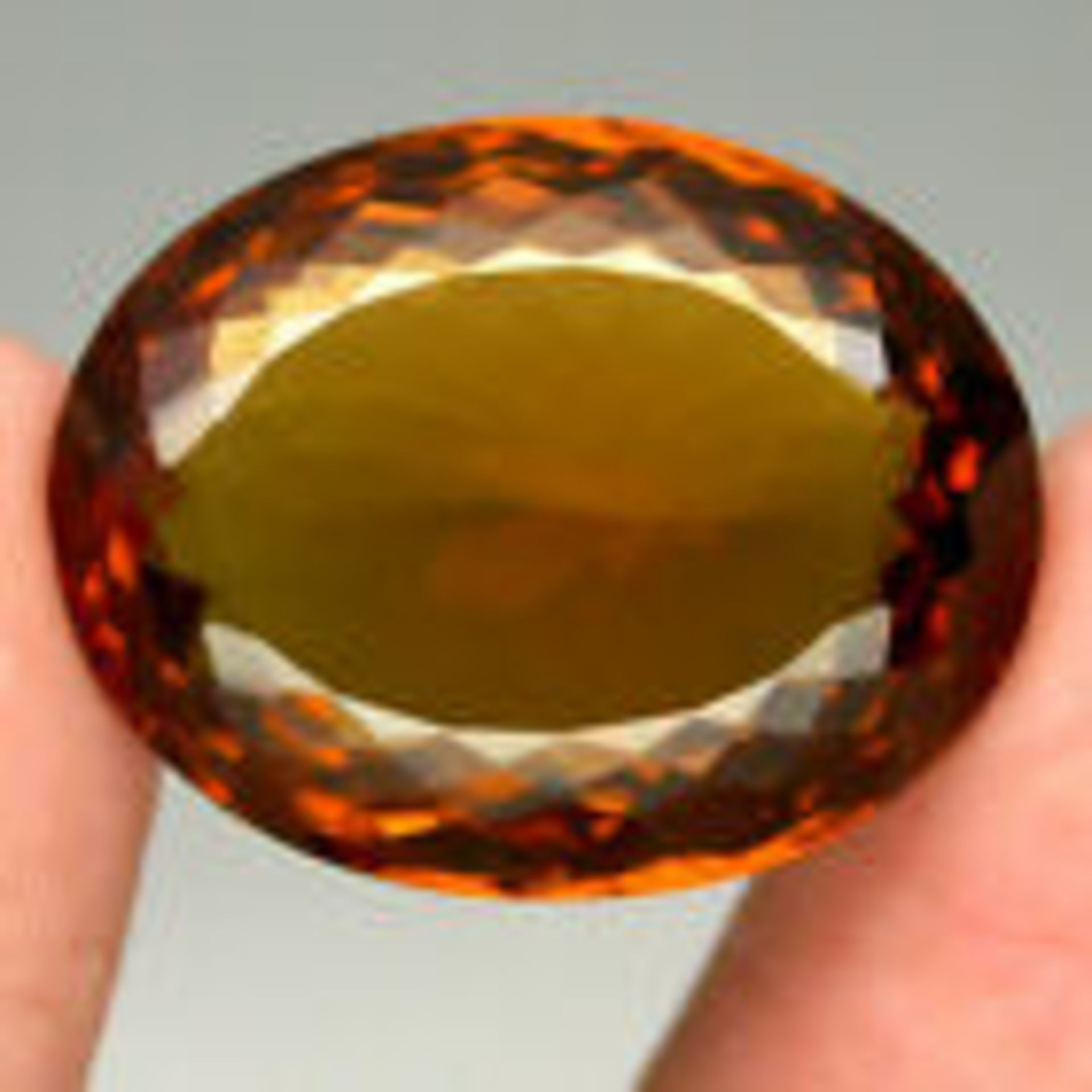 28.06ct. 23x18mm Oval Cut 100%natural Unheated GoldenÿOrangeÿCognac QuartzAverage retail