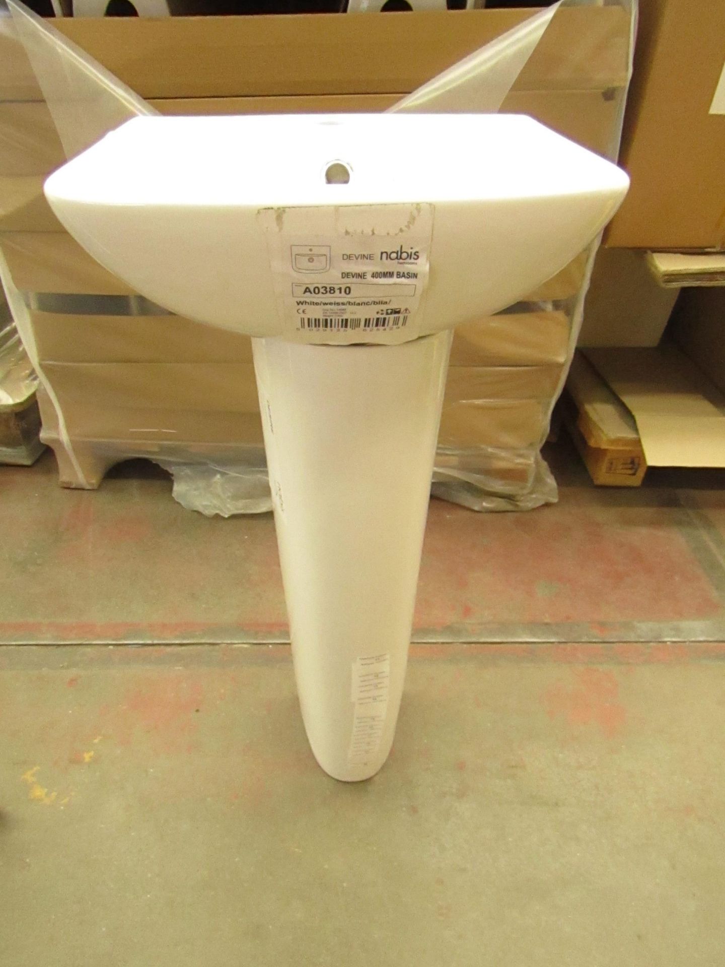 Nabis Devine 400mm 1TH basin with full pedestal, both new.