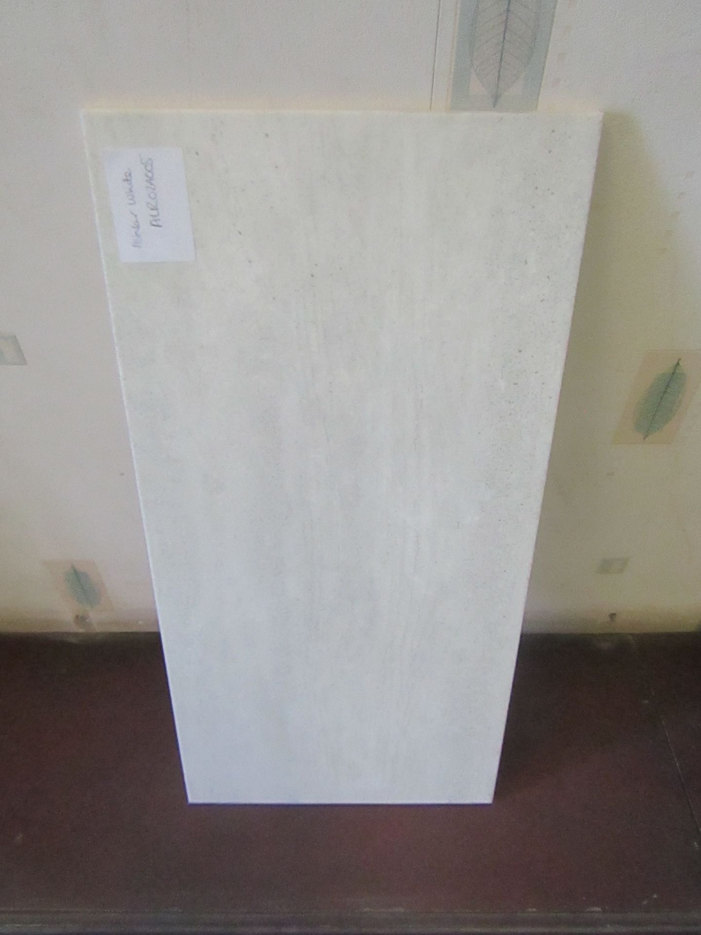 Pallet of 40x Packs of 5 Aslar White 300x600 wall and Floor Tiles By Johnsons, New, the pallet