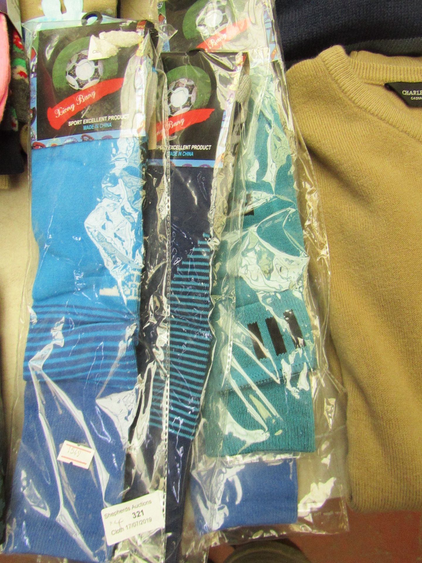 4 x pairs of Football socks new & packaged