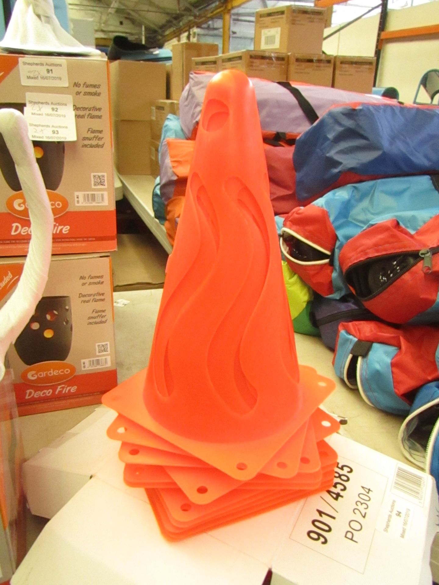 23 x Small Traffic cones,new