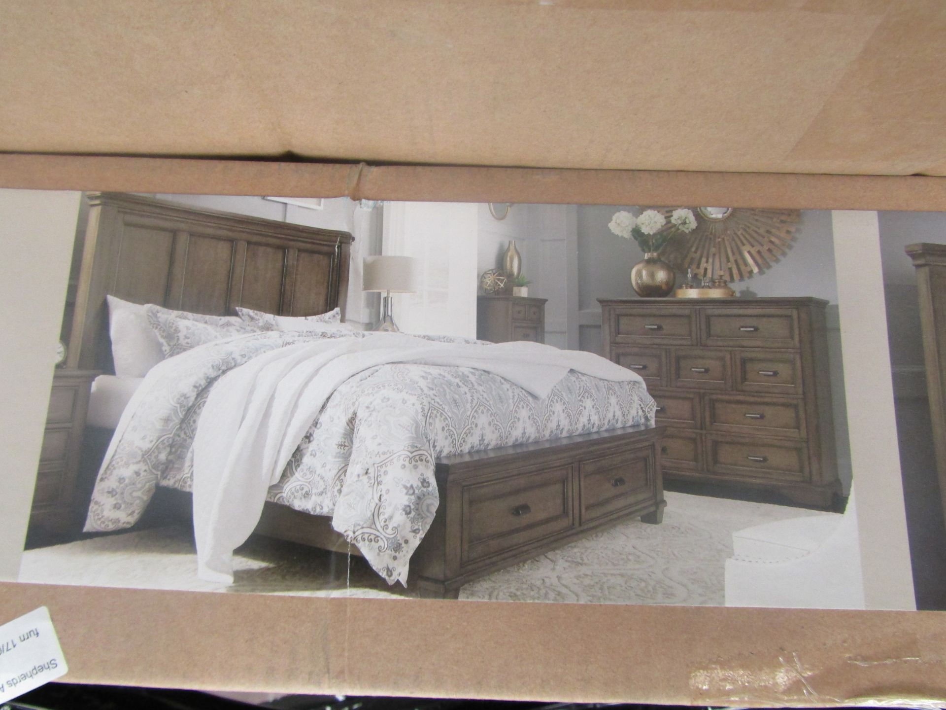 Universal Broadmoore Furniture king Storage Bed, unchecked, mainly boxed on a black wrapped