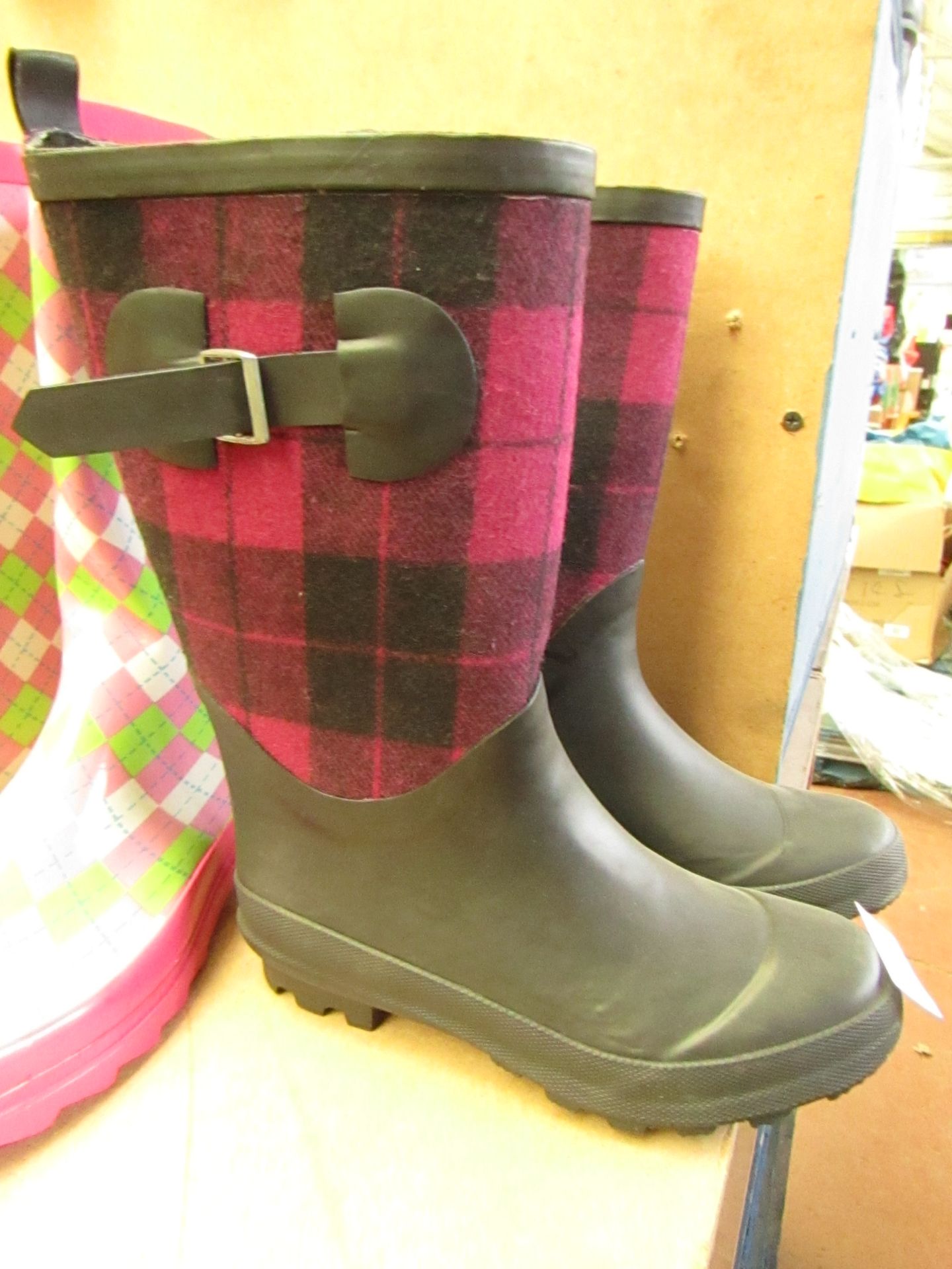 Black and Pink Tartan Wellies size 2 new