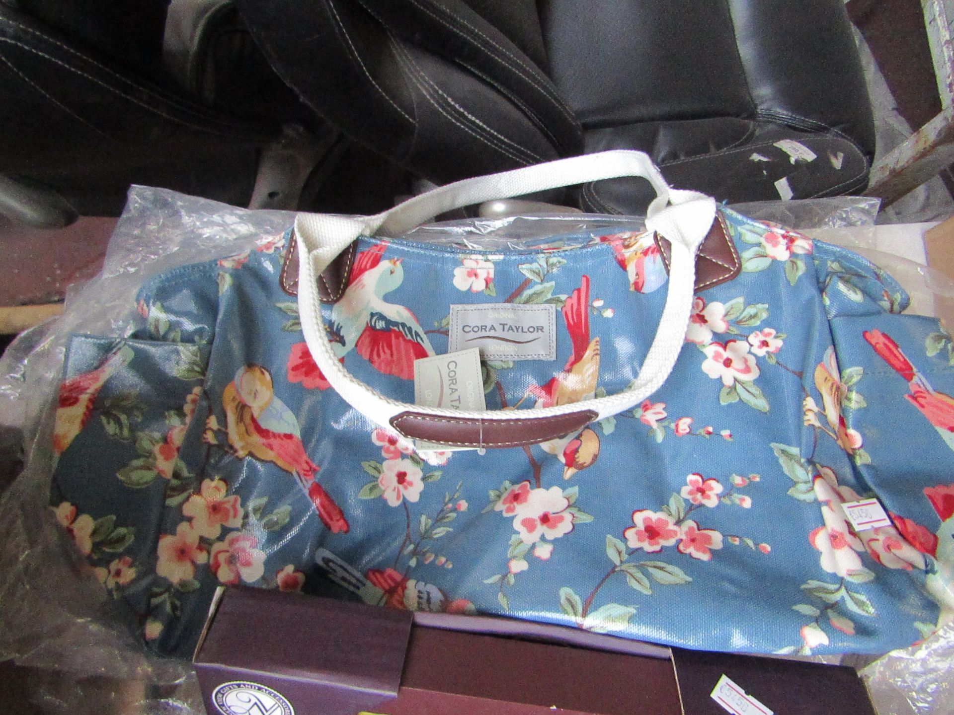 Cora Taylor London handbag, new with tag.