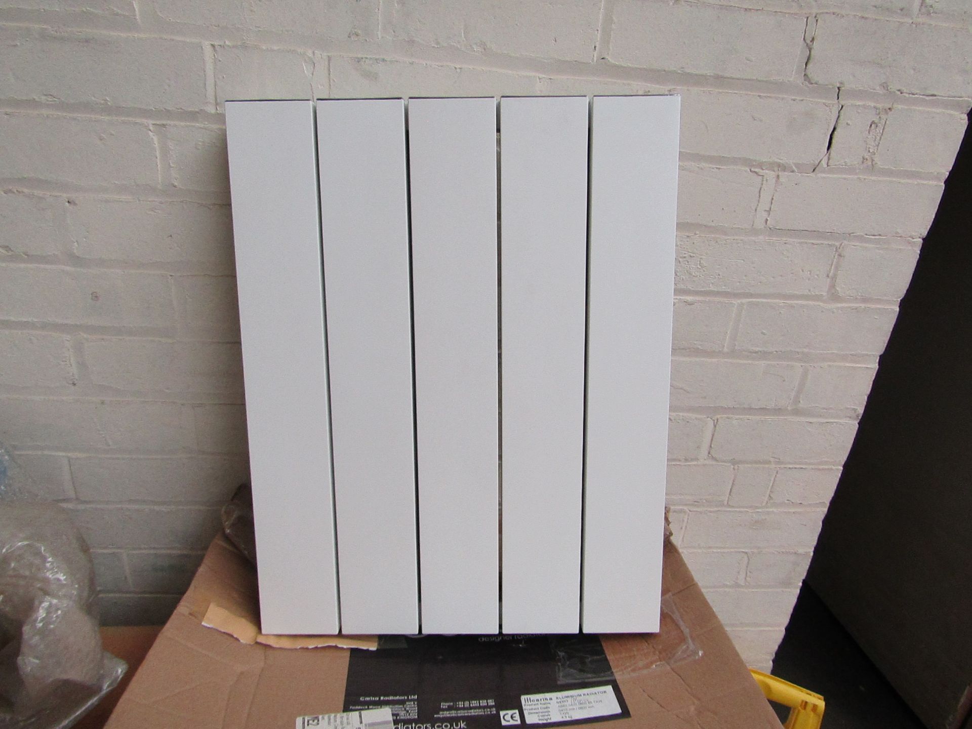 Reina, Aluminium Radiator, 470mm x 600mm - White, new and Boxed