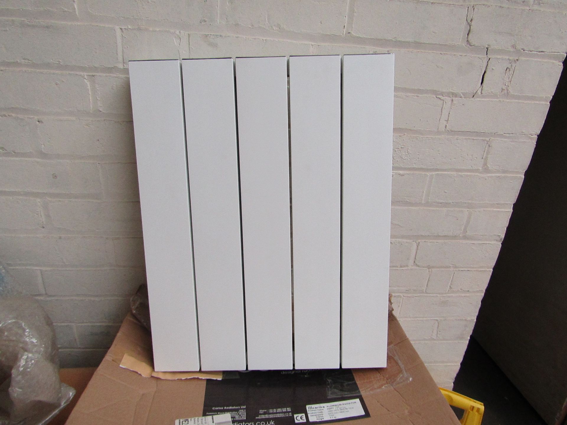 Reina, Aluminium Radiator, 470mm x 600mm - White, new and Boxed