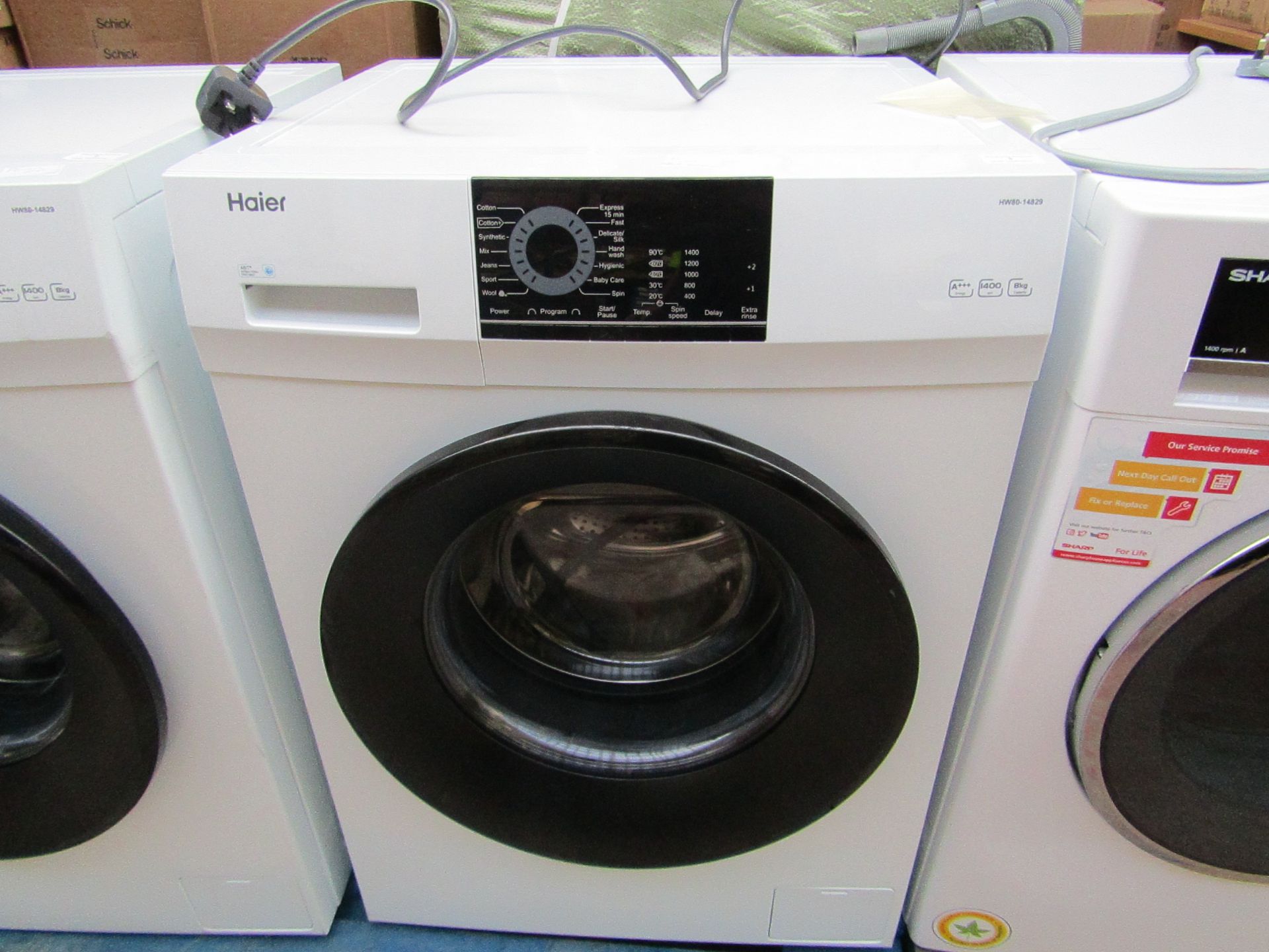 Haier 8kg Wahing Machine.Power on but comes up with E2 Error code.No major damage.RRP £299
