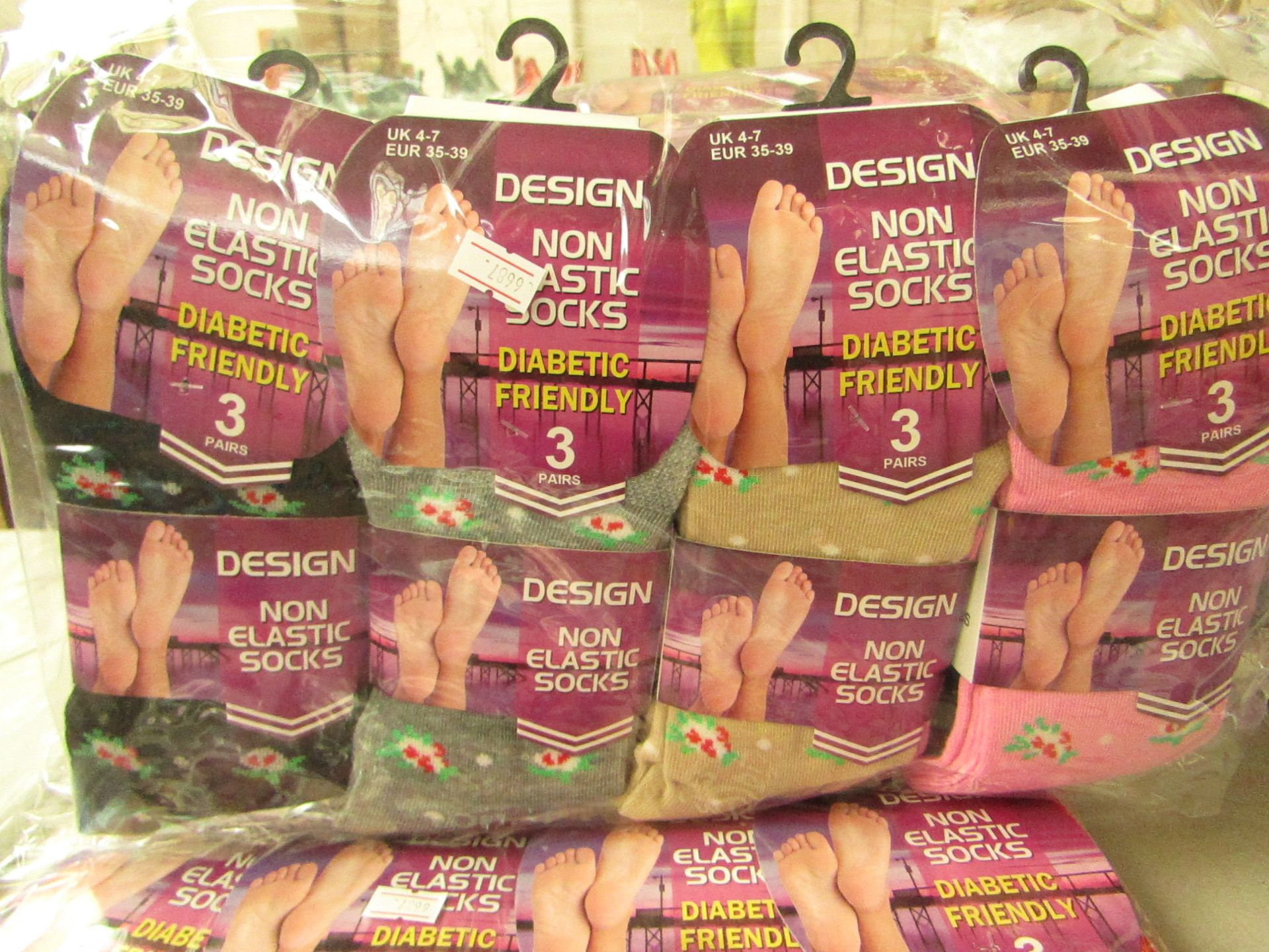 12 x pairs of Ladies Design Non Elastic Diabetic Socks size 4-6 new & packaged