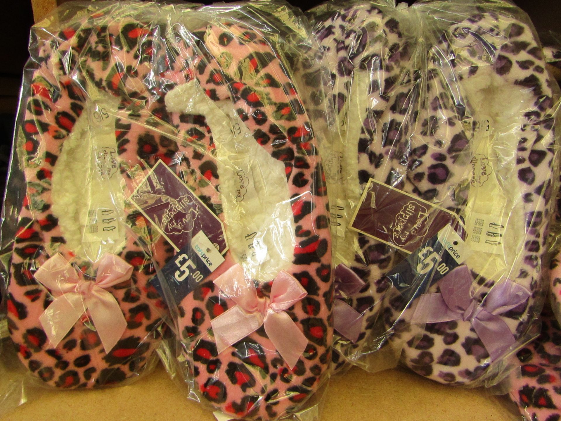 2 x pairs of Love My Slippers (1 x Purple & 1 x Pink) size 5/6 new & packaged