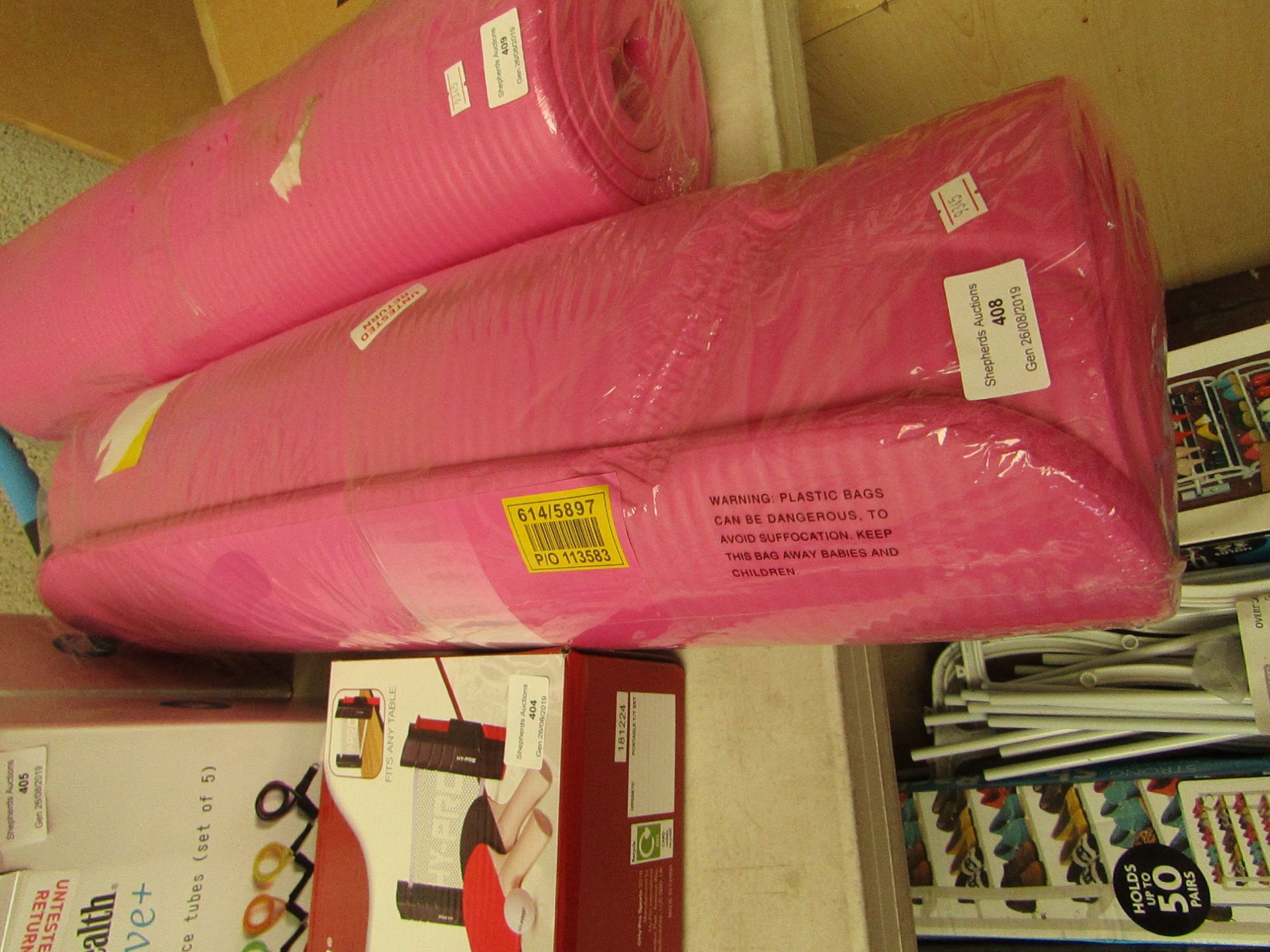 Opti roll down mat, unchecked and packaged.