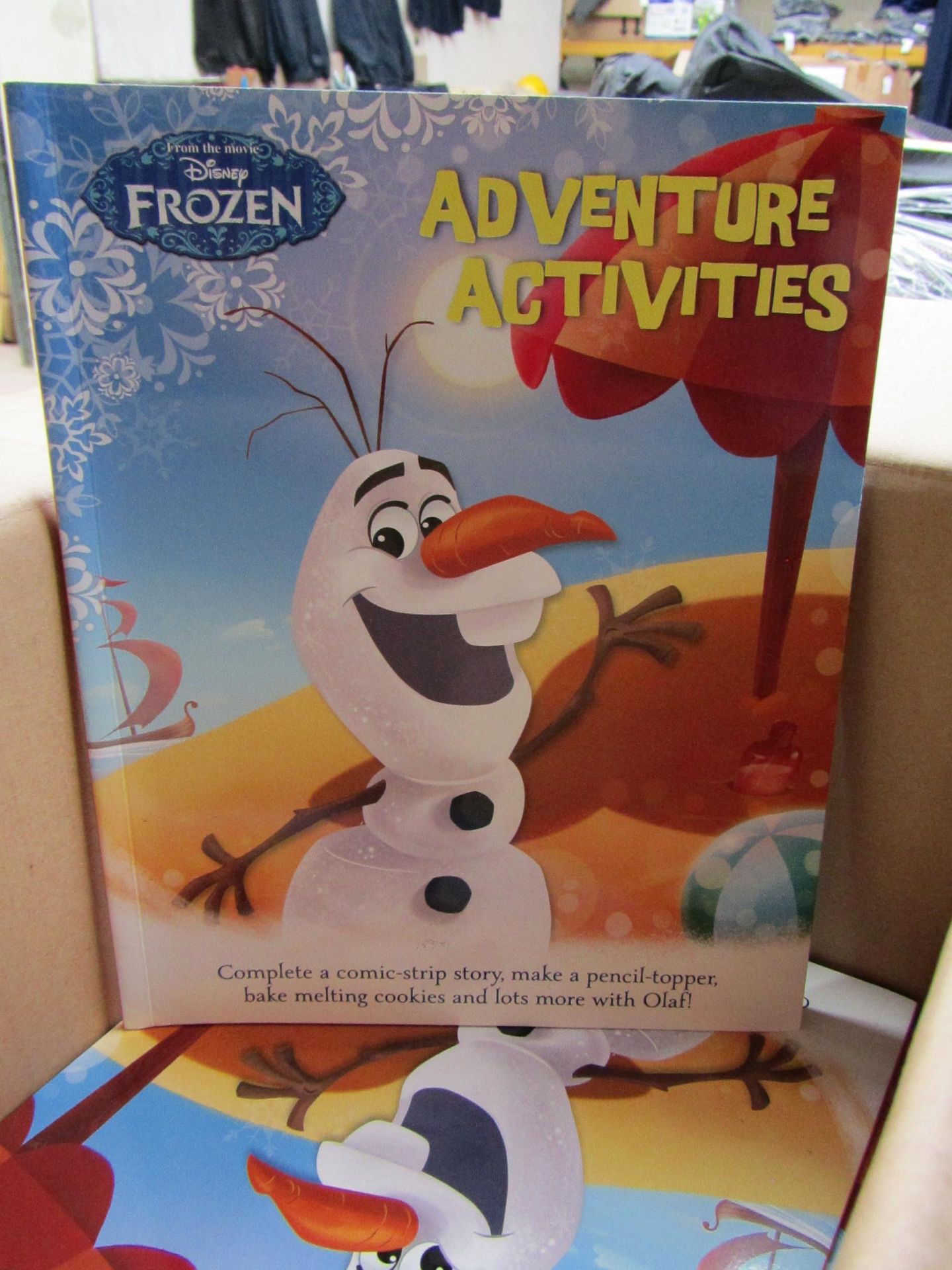 10 x Disney Frozen Adventure Activities Books RRP £3.99 each new