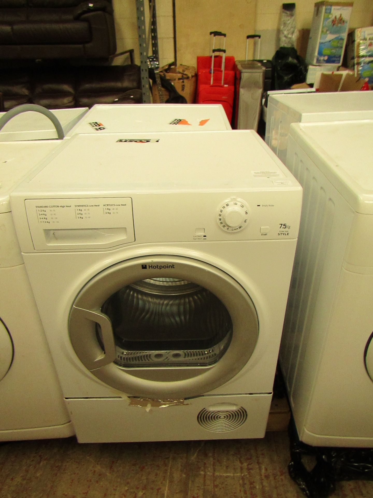 Hotpoint 7.5KG TCYM750C style condensor dryer, tested working