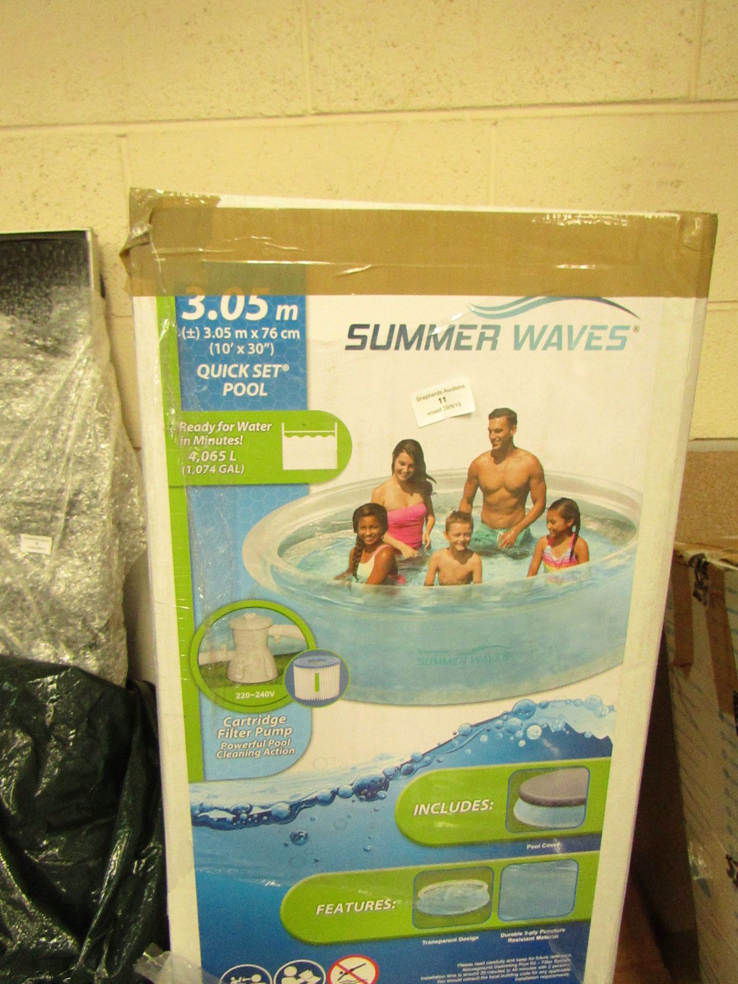 Summer wave 3.05mtr quick set pool, boxed and unchecked