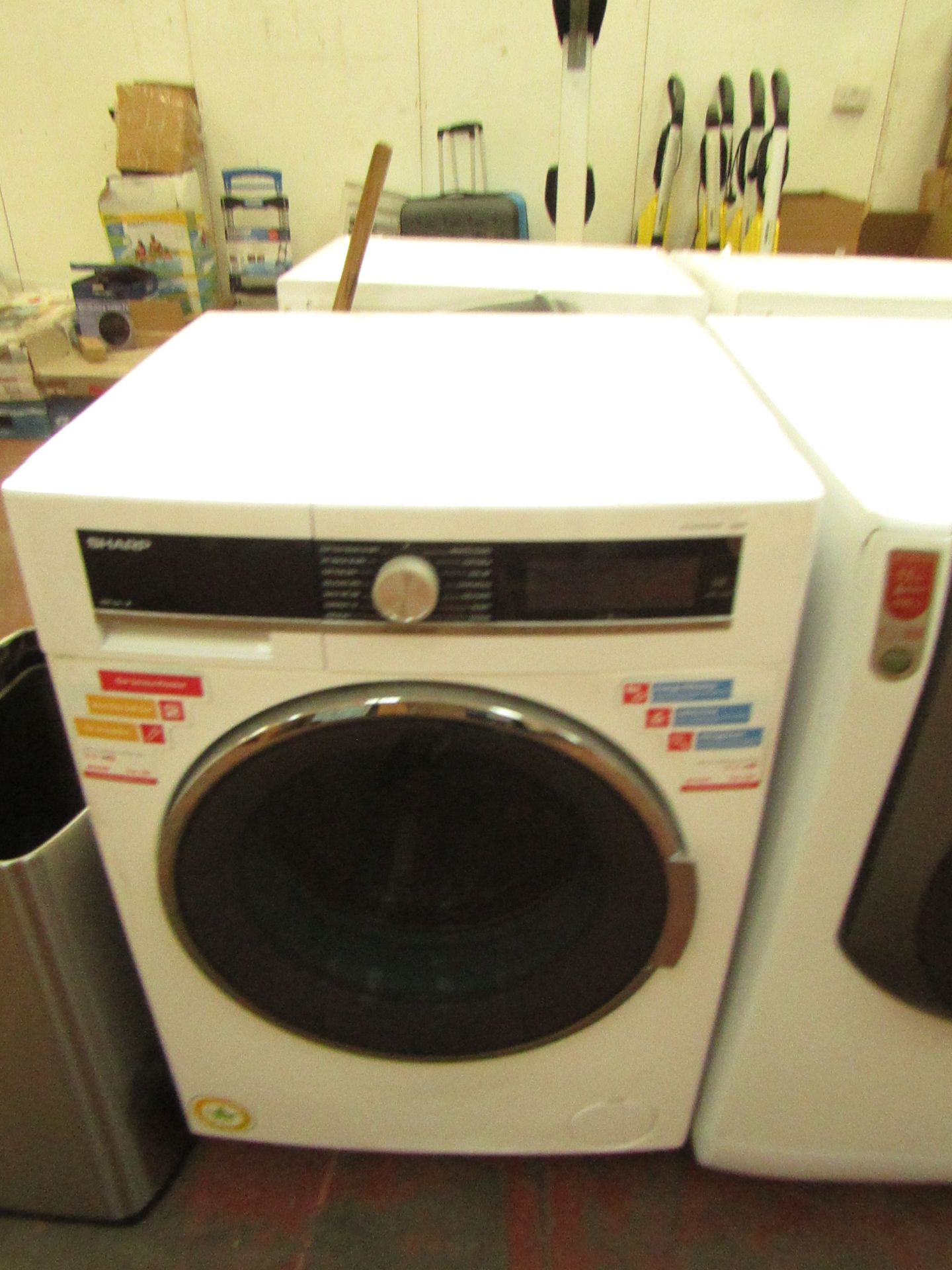 Sharp 9/6KG washer dryer, powers on but doesn't spin.
