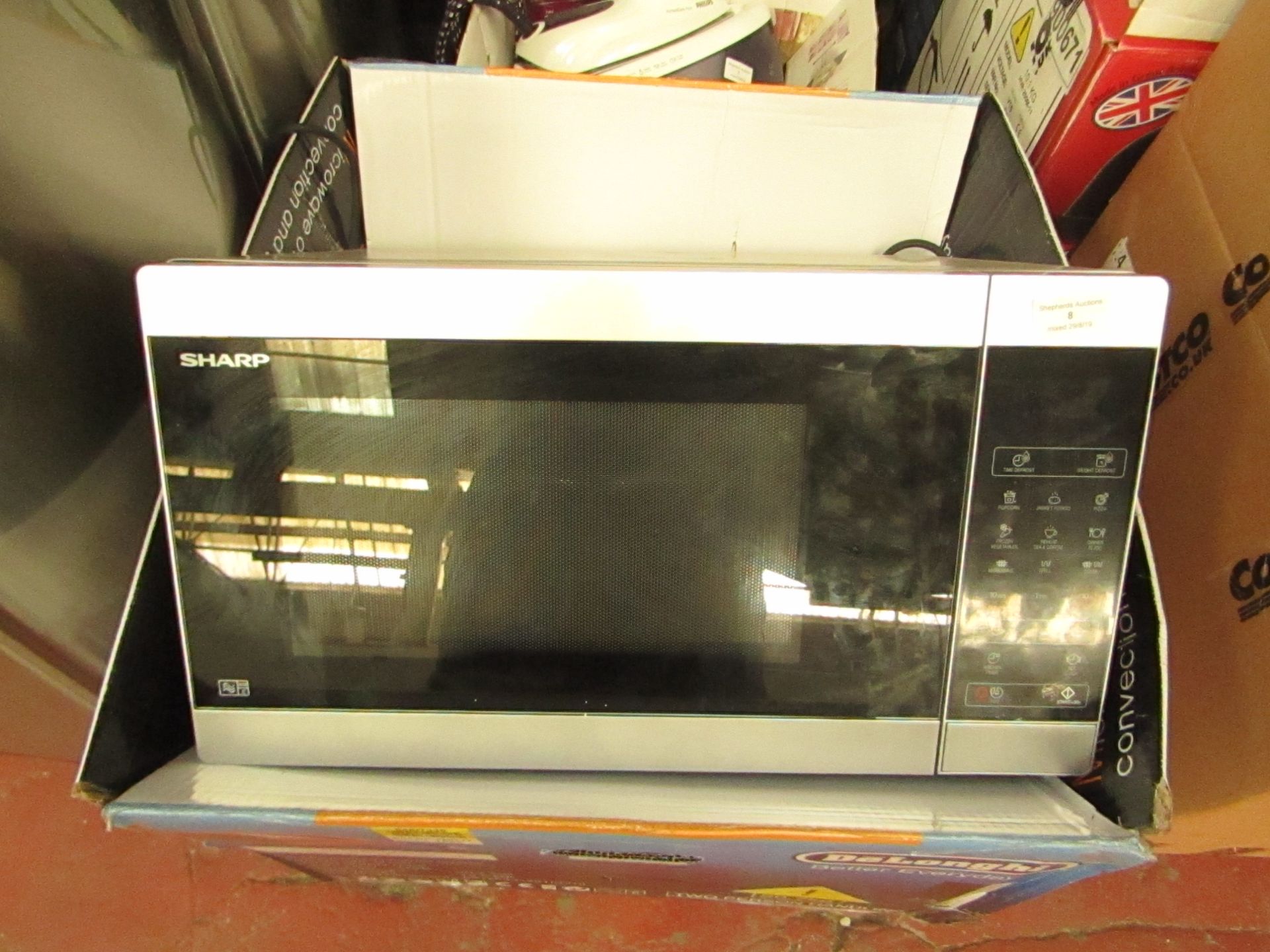 Sharp Digital Microwave, teste working, comes in a Delonghi Box.