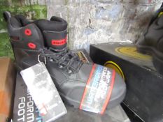 Black Rock Safety Boot. Size 8. New and Boxed