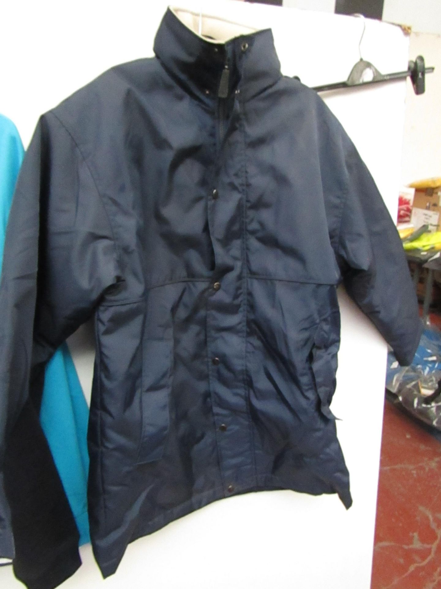 Mens Outdoor Jacket Size S, New with Tags