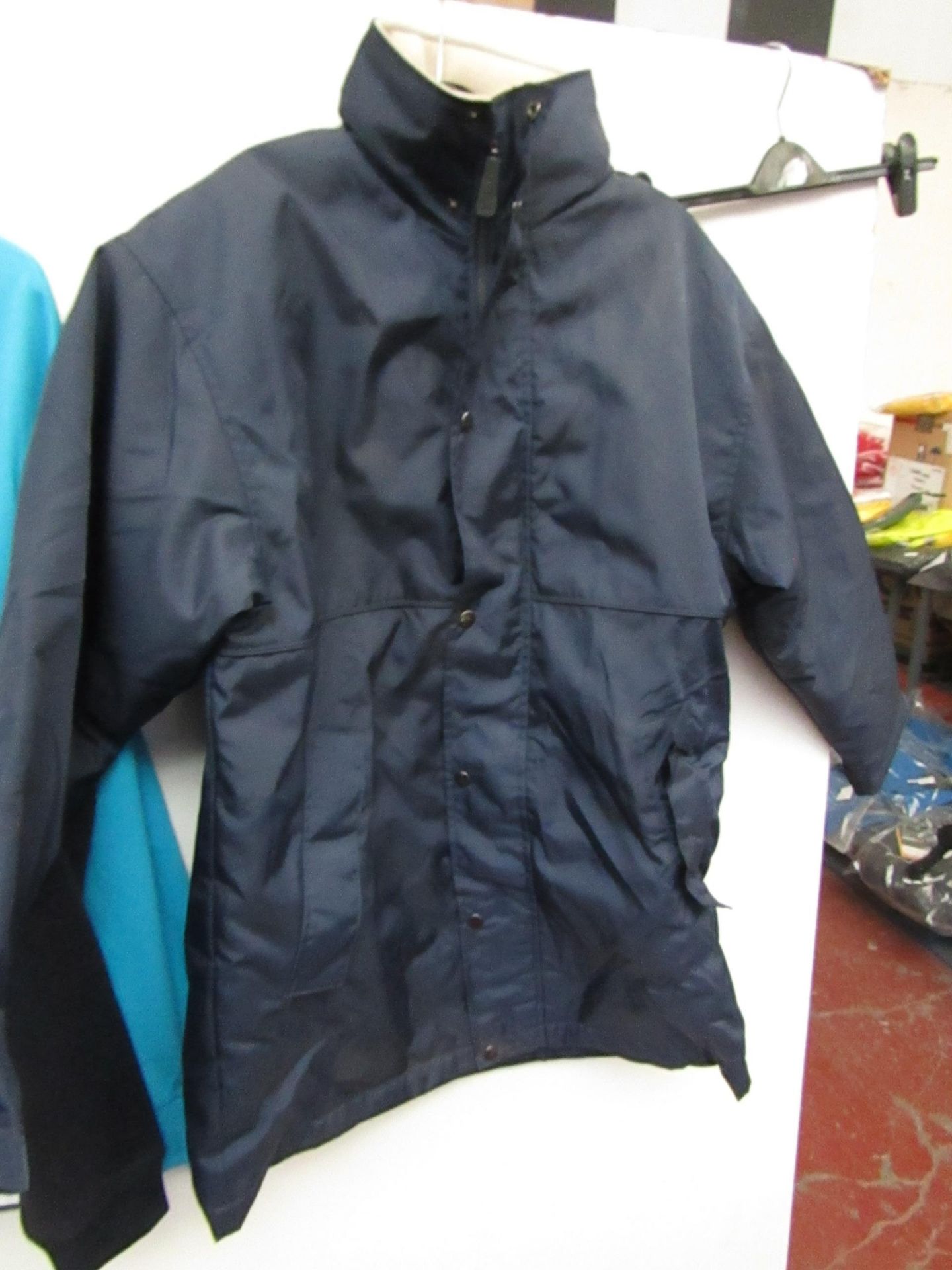 Mens Outdoor Jacket Size S, New with Tags