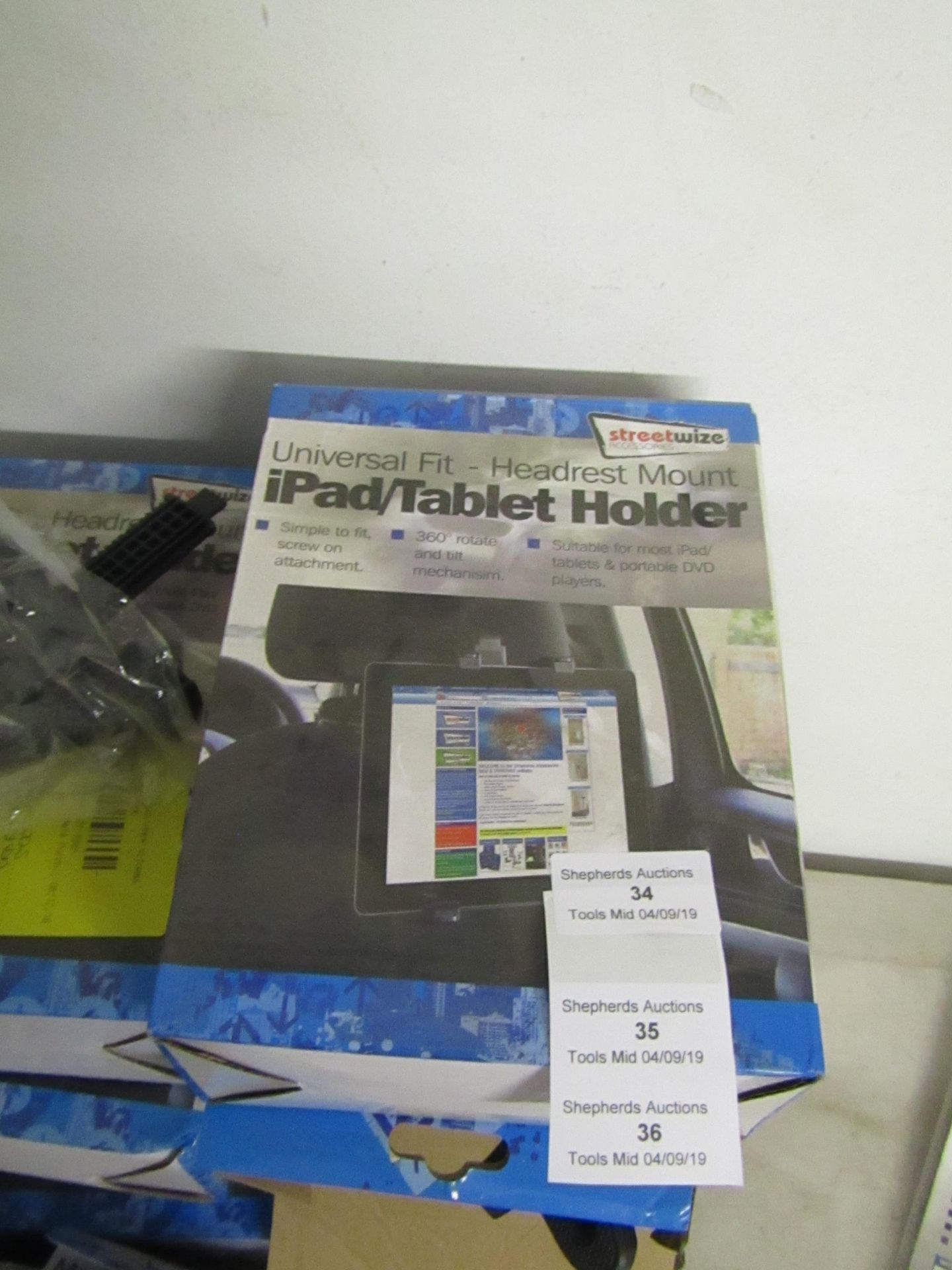 2x Streetwize universal tablet/iPad holder, both unchecked and boxed.