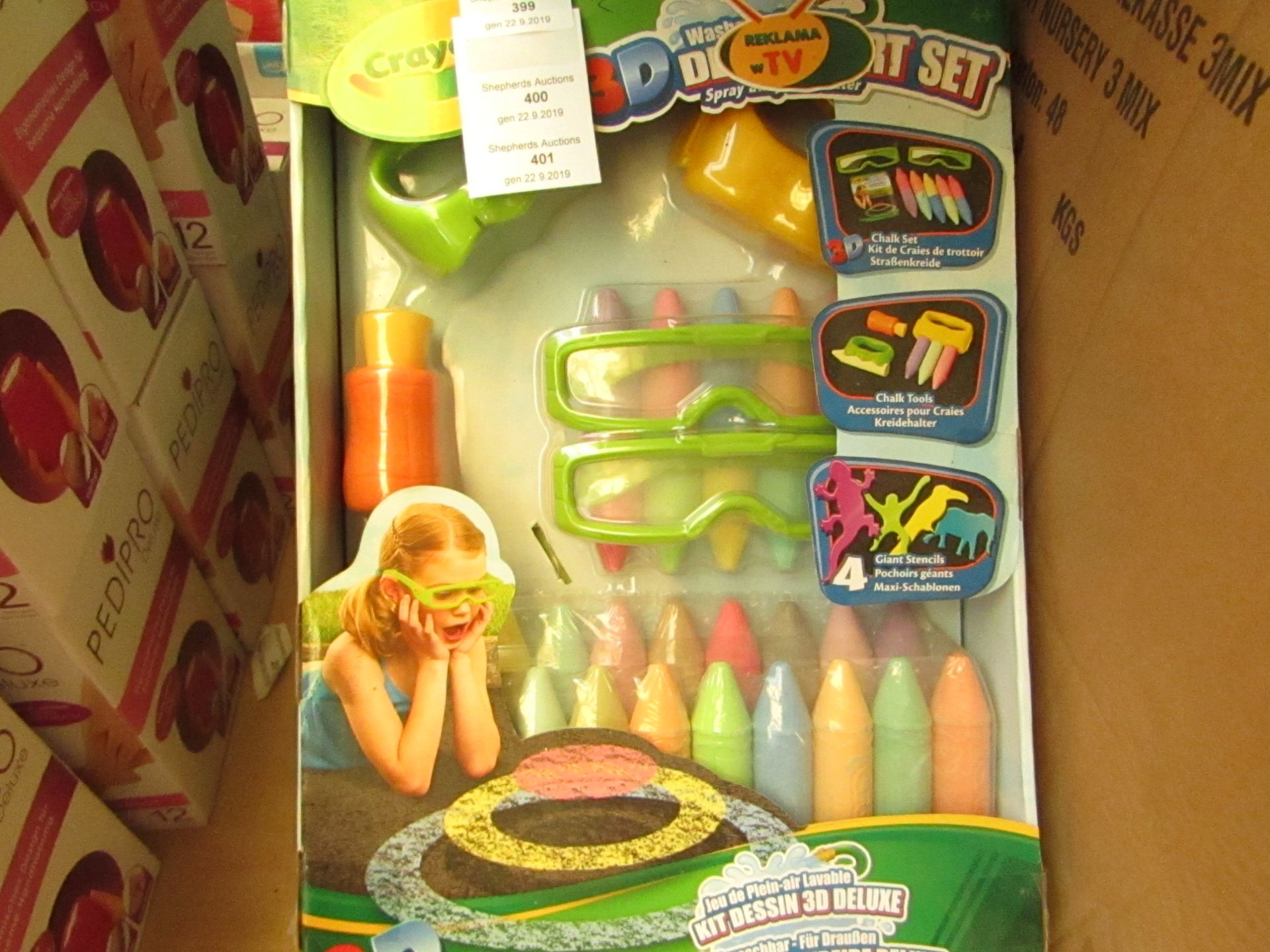 Crayola 3D Washable Outdoor Deluxe Art Set with 3D Glasses RRP £12.49 on ebay new & packaged