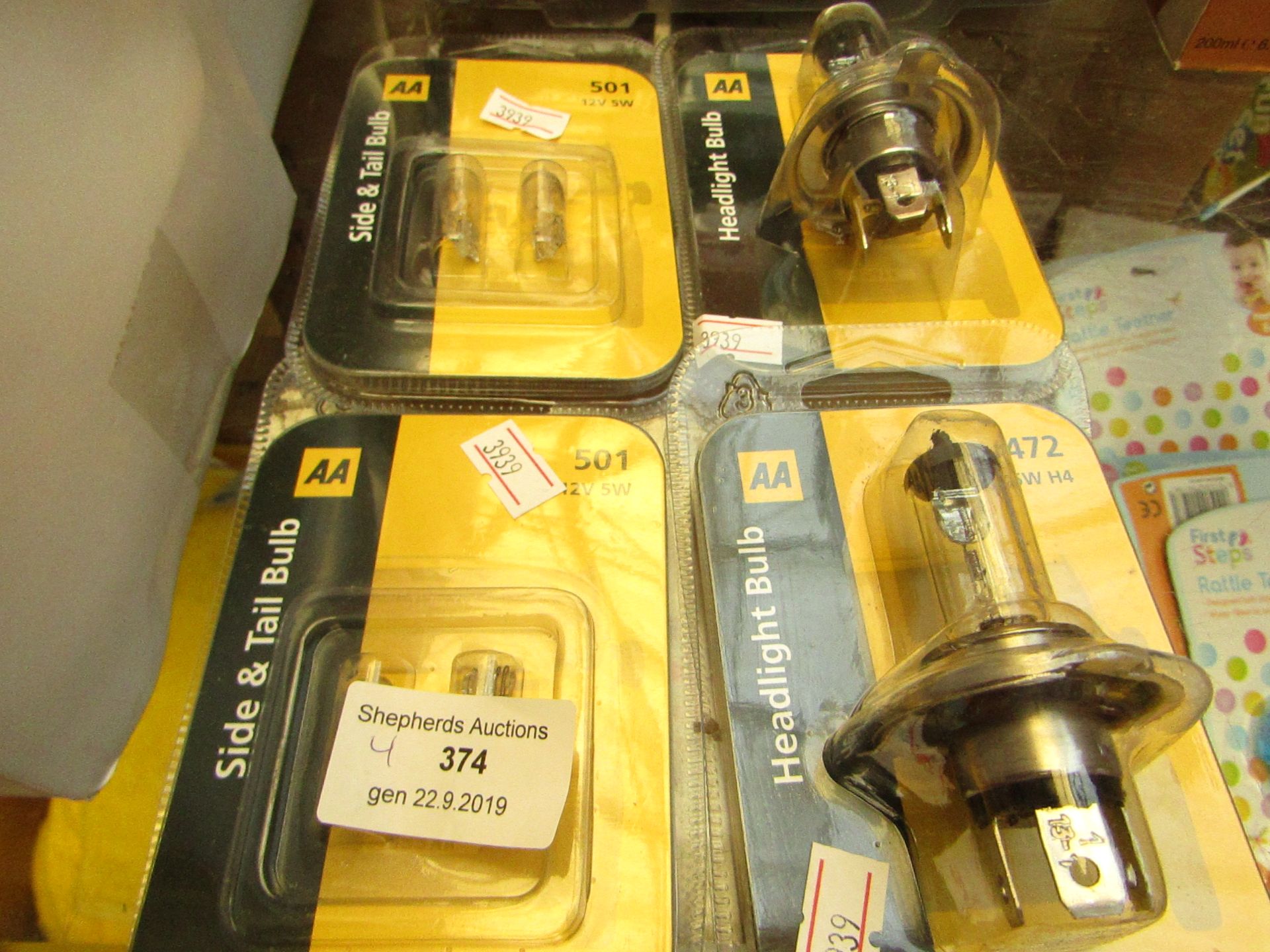 4 items being 2 x AA Side & Tail Bulb 501 12v 5w packaged & 2 x AA Headlight Bulb 472 12v 60/55w