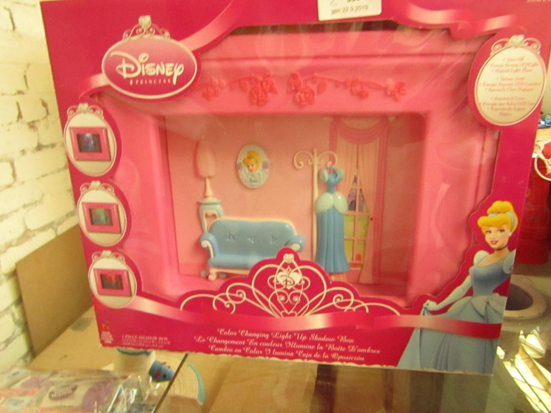 2 x Disney Princess Light Up shadow Boxes new & packaged