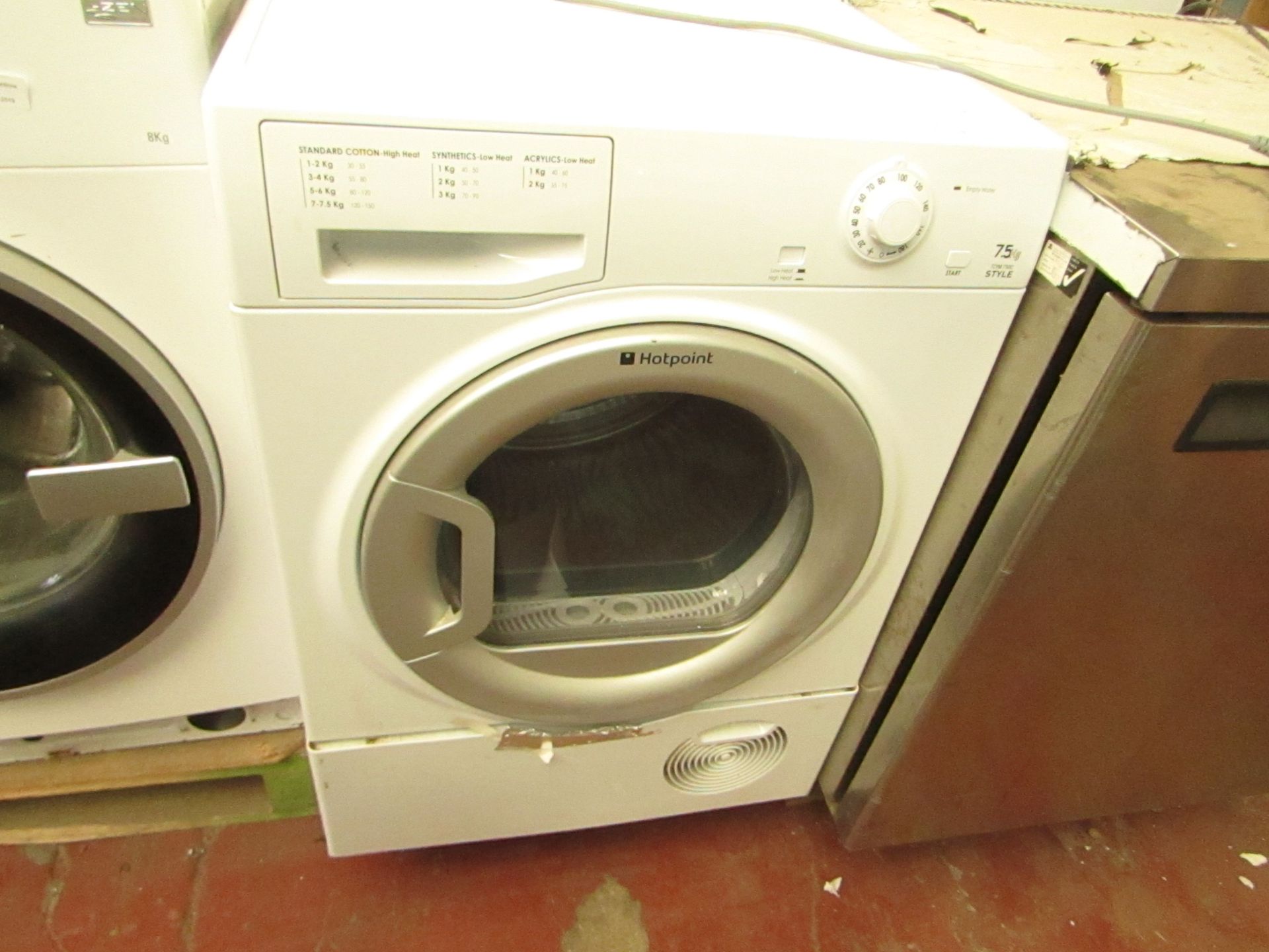 Hotpoint 7.5KG TCYM750C style condensor dryer, tested working