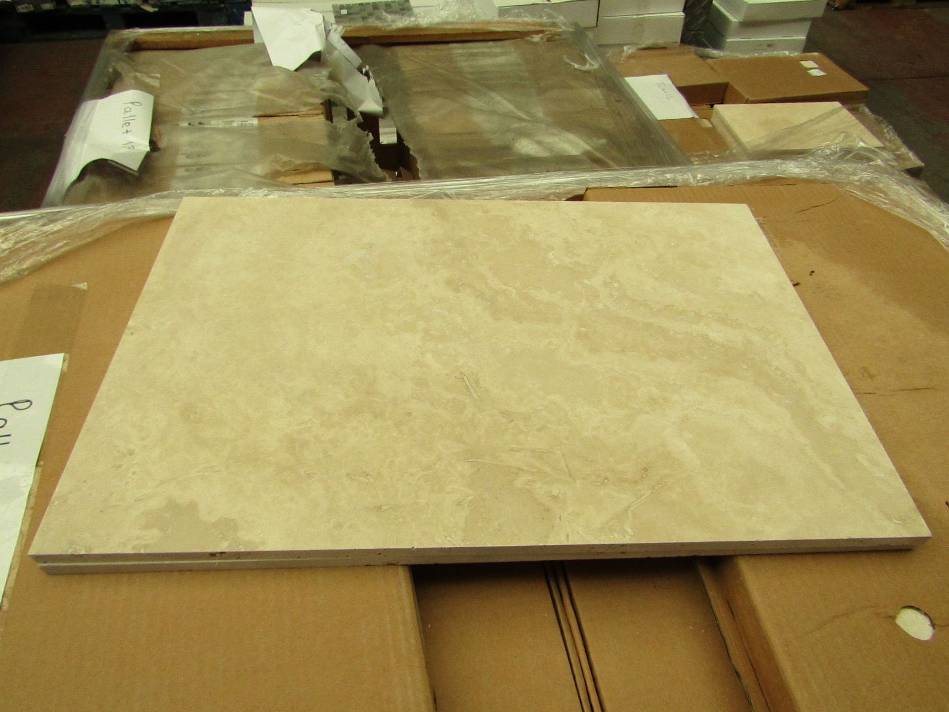 20x packs of 3 Ceramica Travetine honed and filled Medium Beige 612x402mm, RRP £26 a pack giving a
