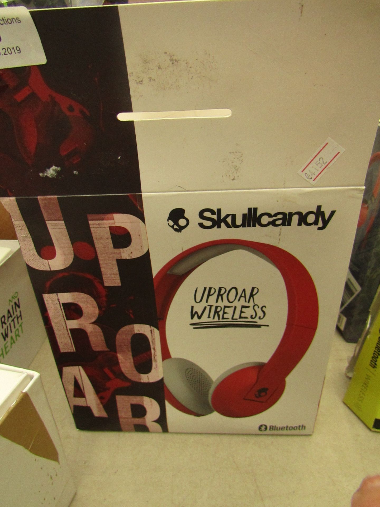 Skull candy Uproar Wireless Bluetooth Headphones, Unchecked and boxed