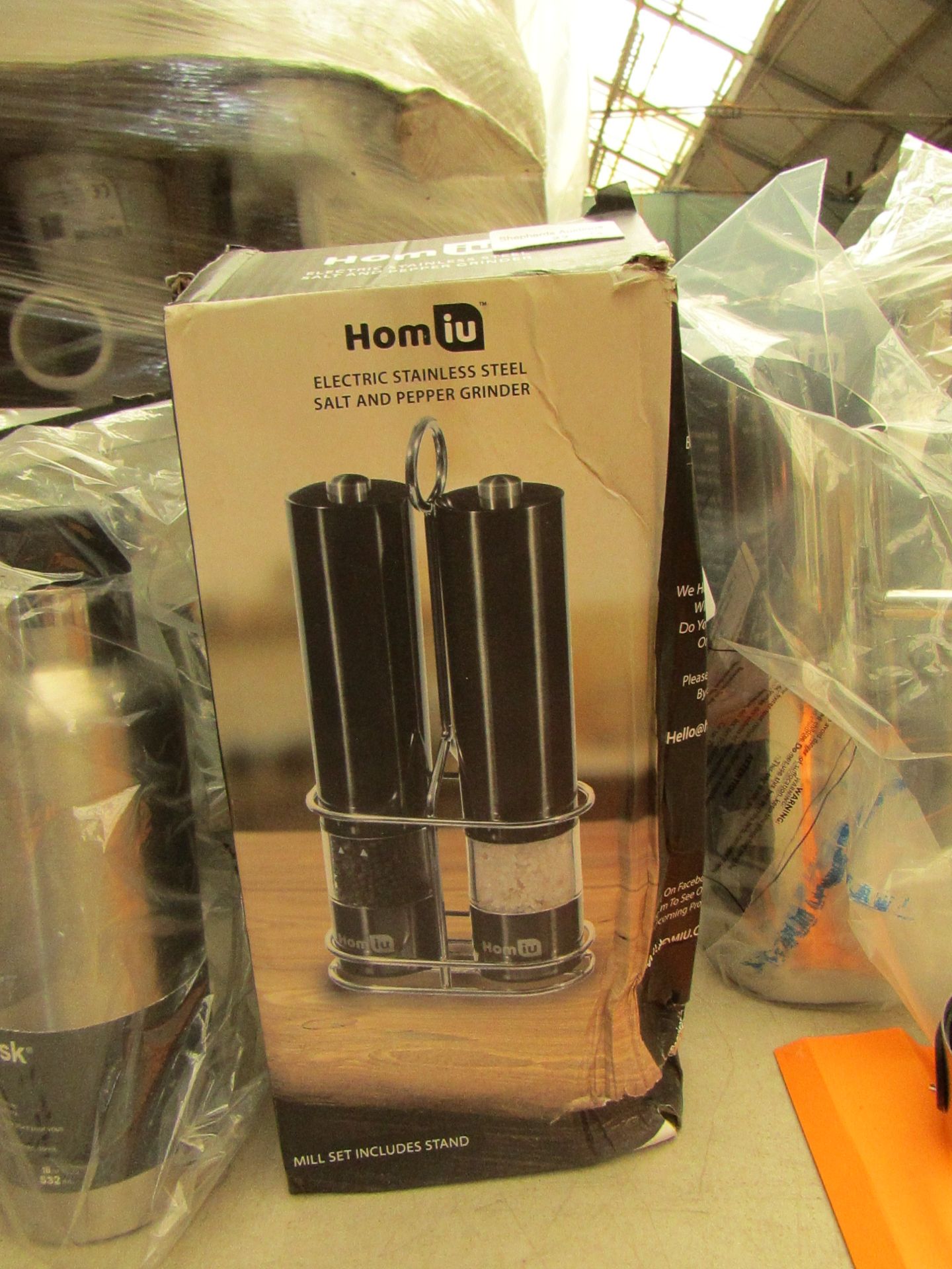 Homiu Electric Stainless Steel Salt and Pepper Grinder set in Gunmetal . Boxed