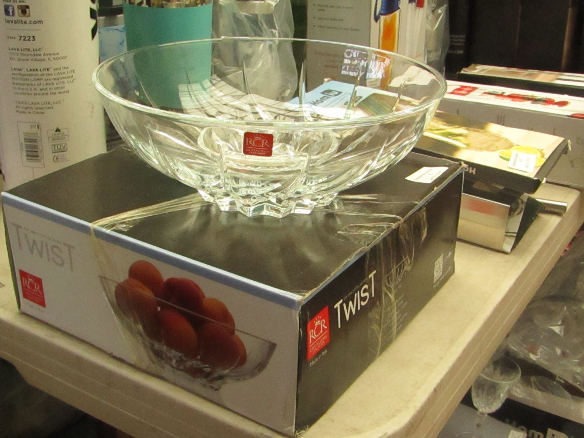 RCR Da Vinci Collection Twist 24.5cm 9.6" Crystal Glass Bowl, Boxed
