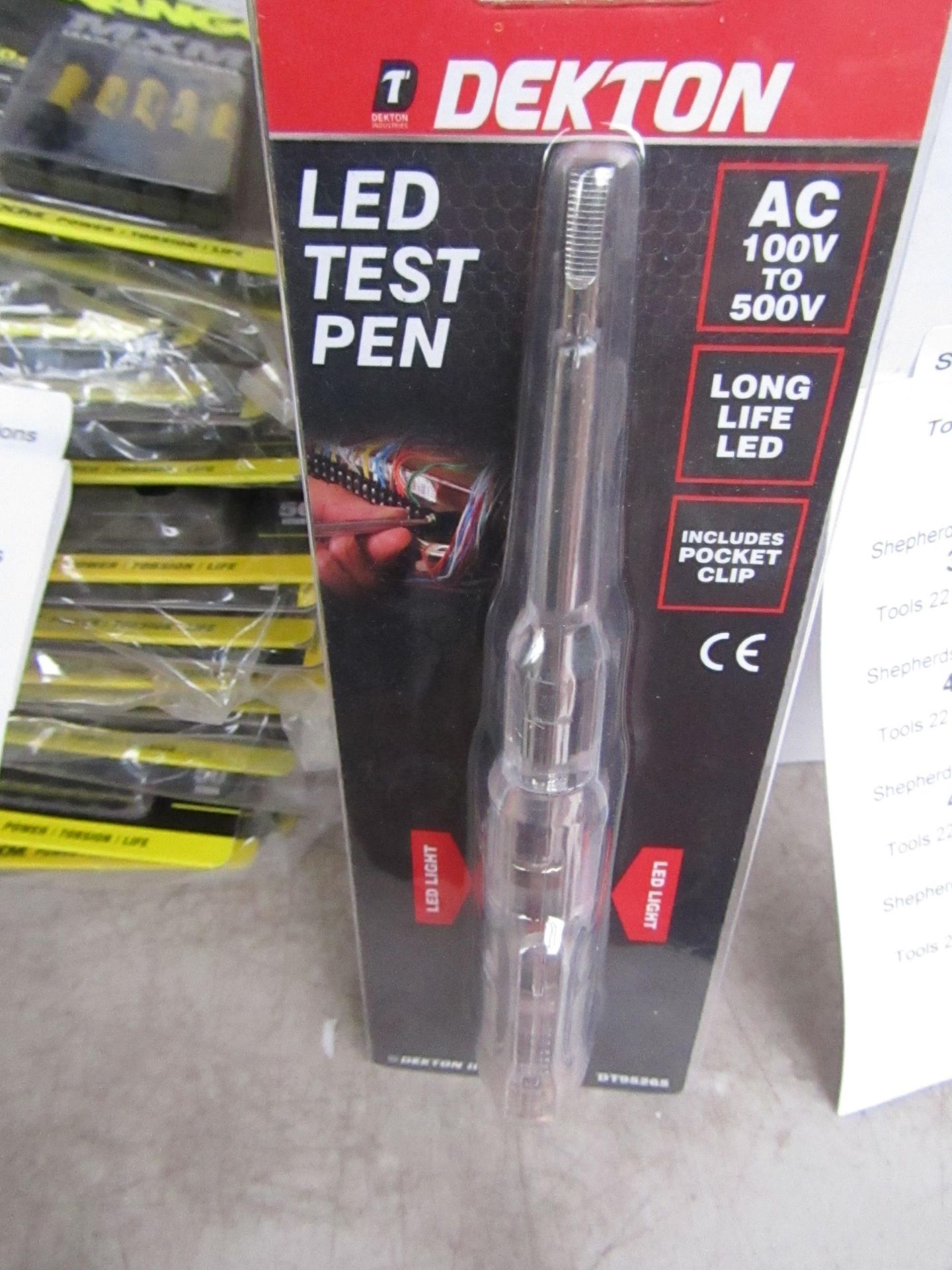 Dekton LED test pen , new in packaging