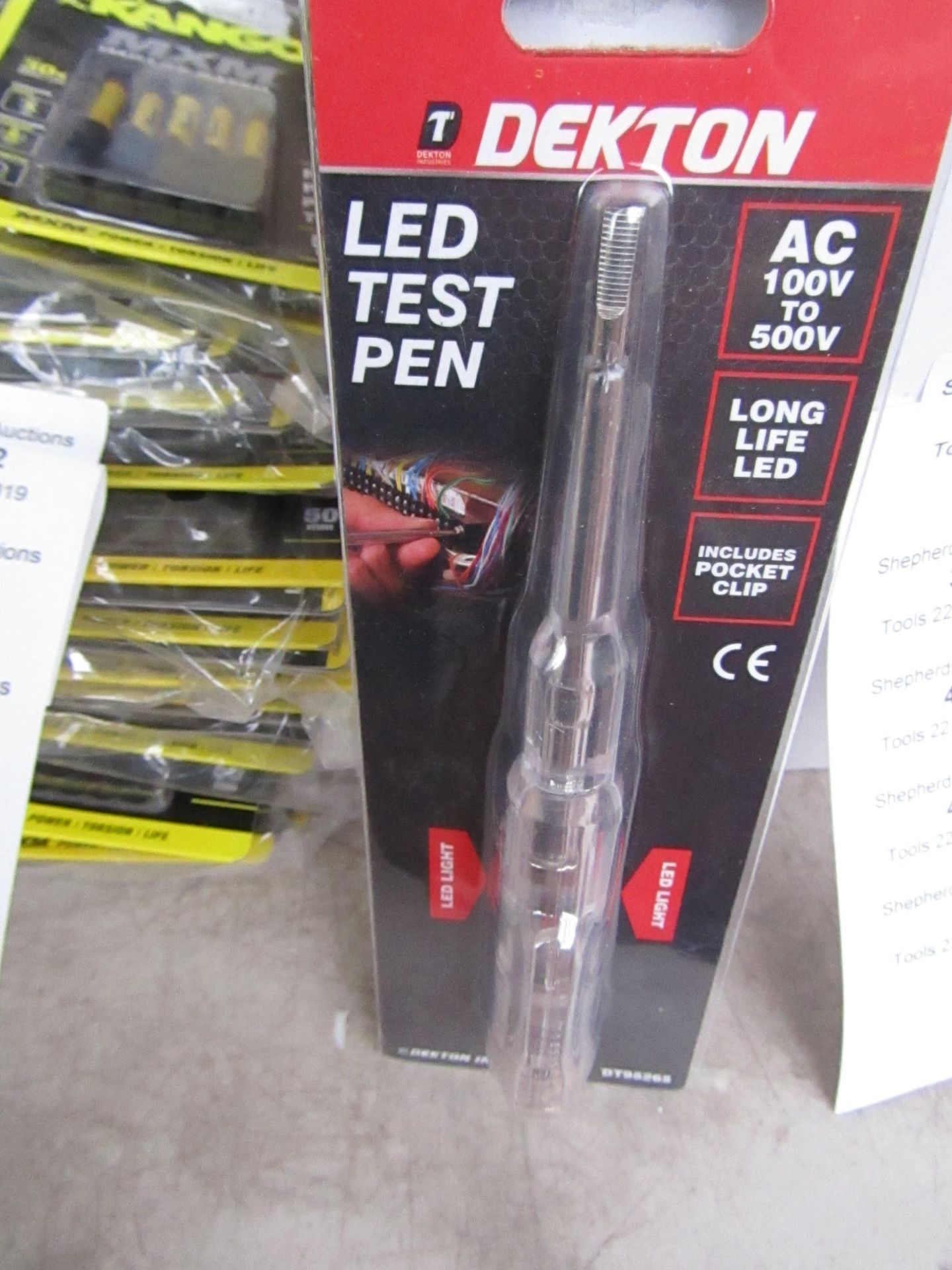 Dekton LED test pen , new in packaging