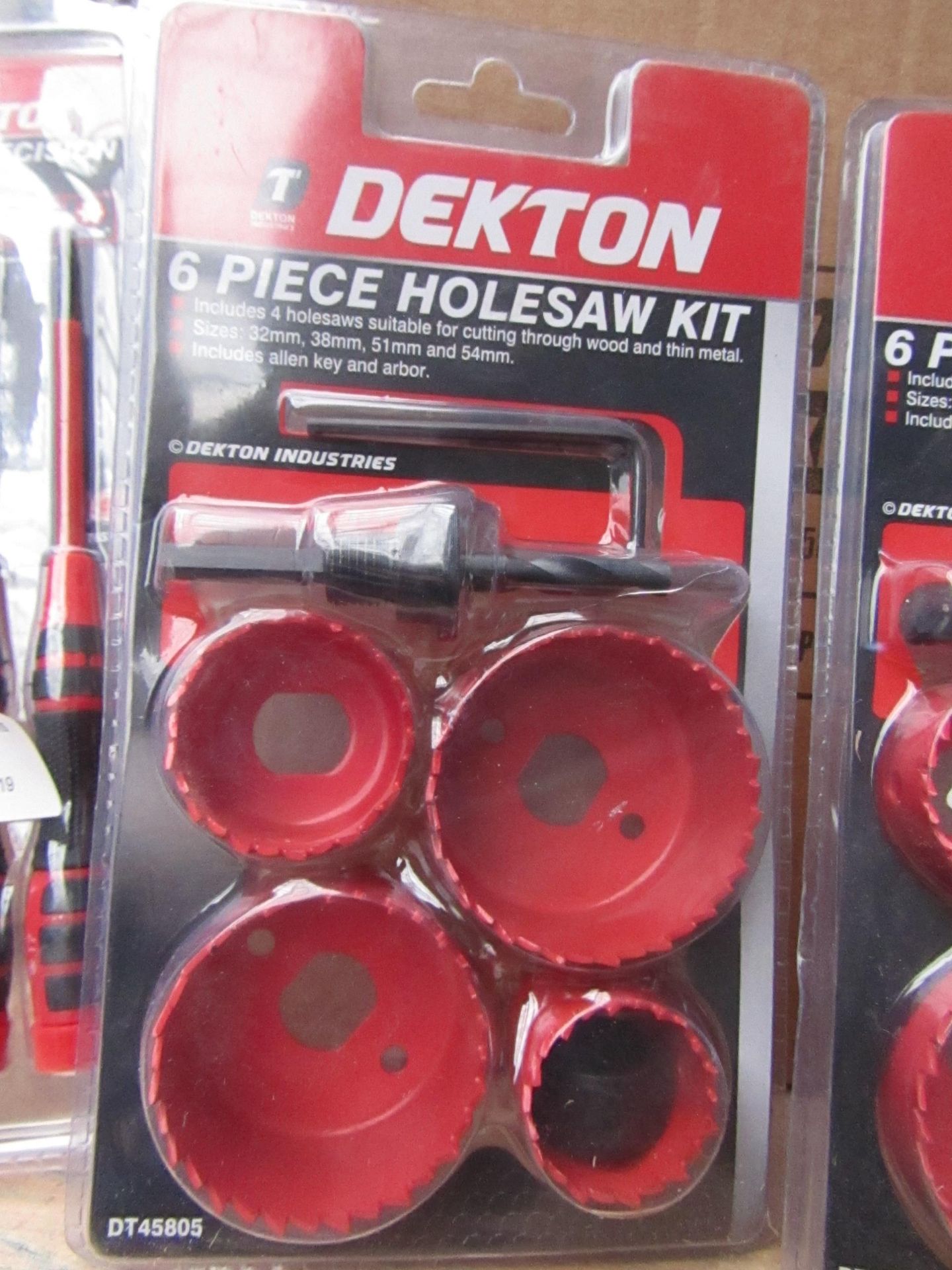 Dekton 6 piece holesaw set, new and packaged.