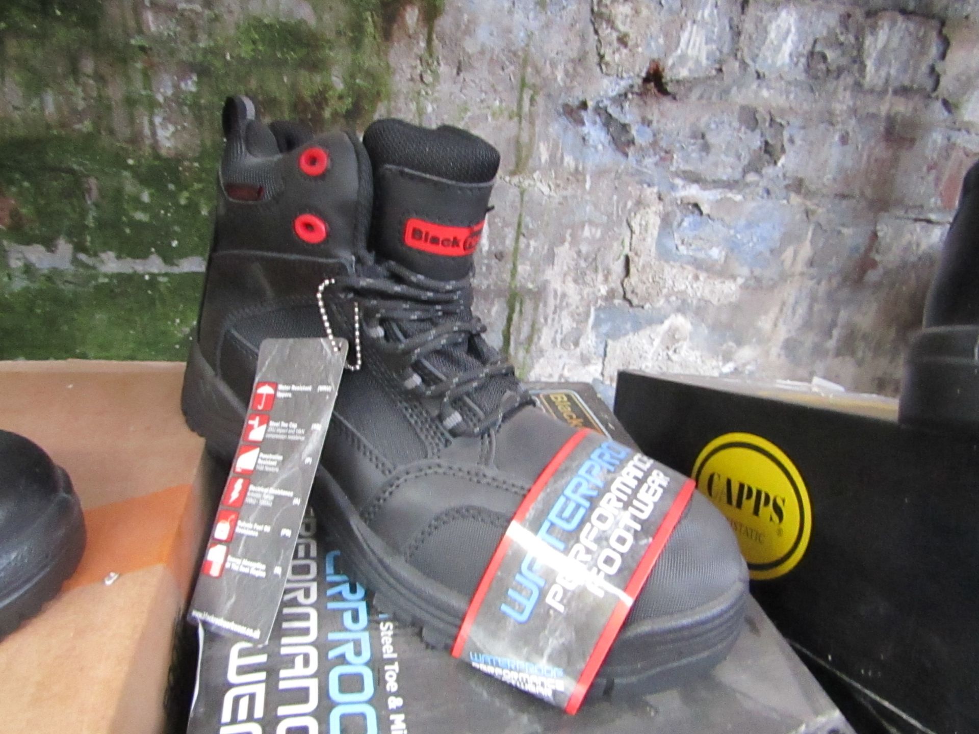 Black Rock Safety Boot. Size 8. New and Boxed