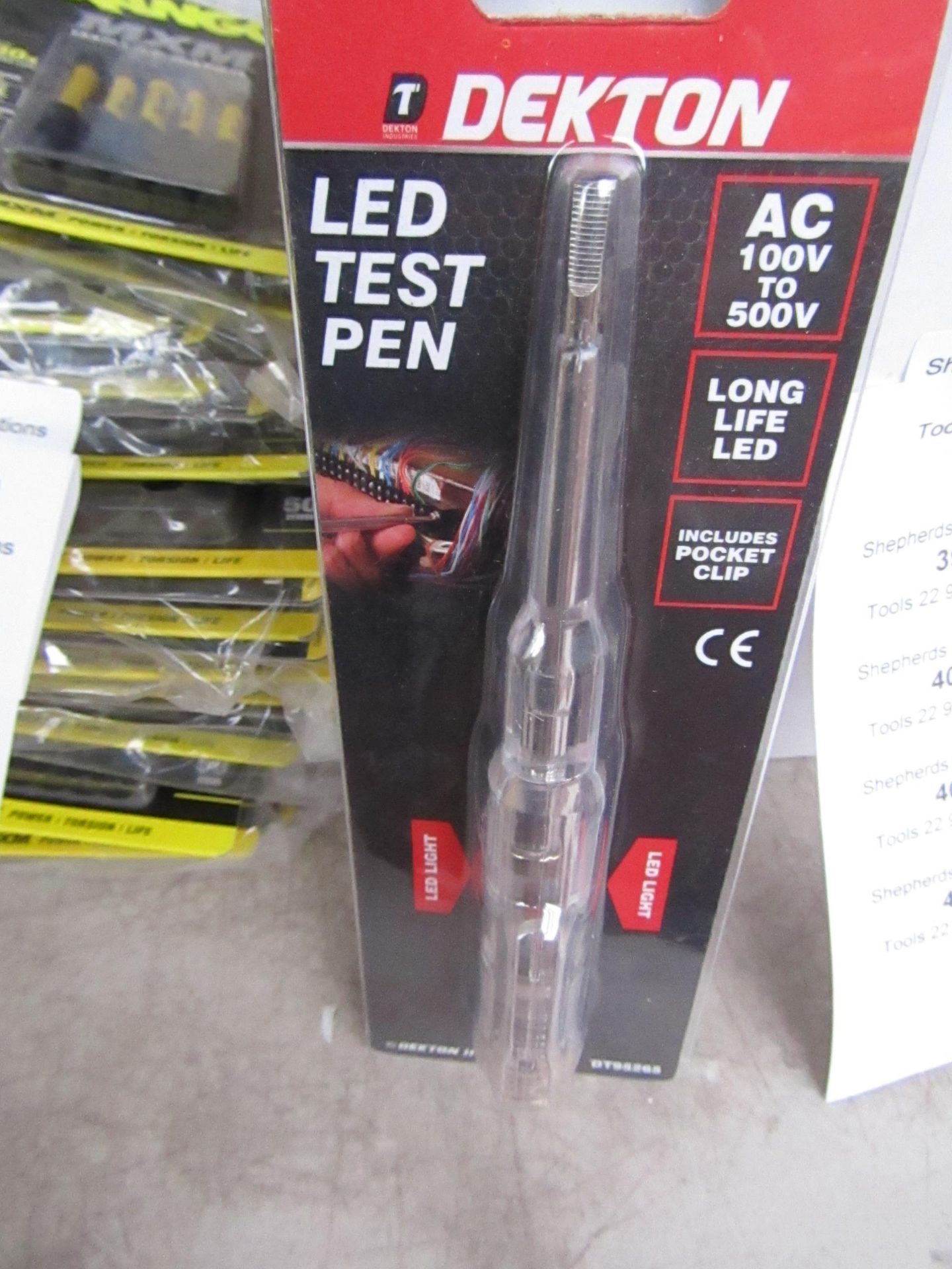 Dekton LED test pen , new in packaging