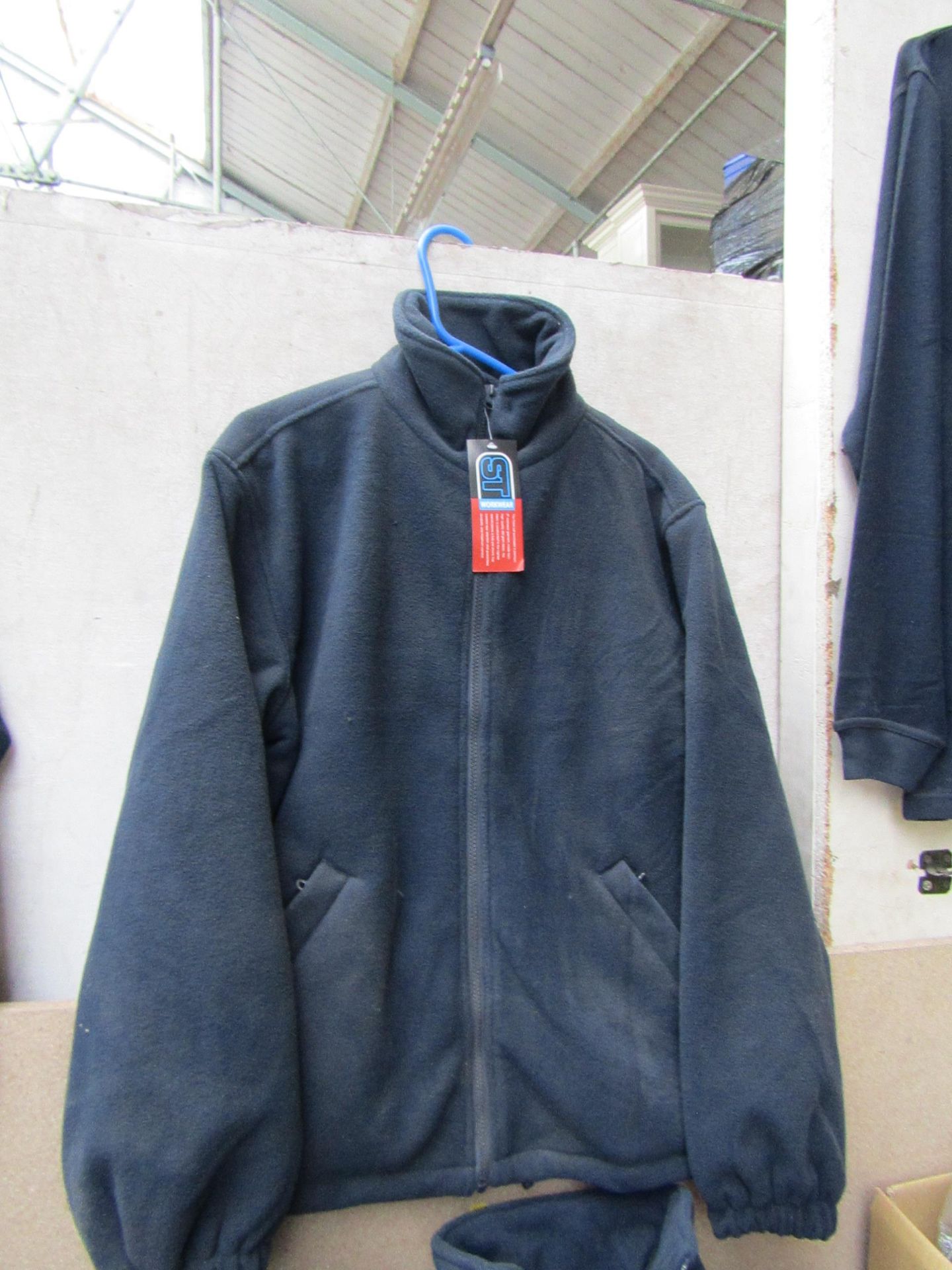 Super Touch Workwear Fleece Size S. New with tags