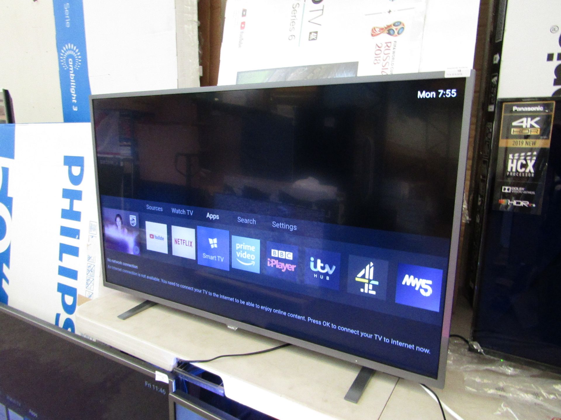 Phillips Ambi Light 3 43" 43PUS6703 4K LED TV with non Orignal box, no remote control, RRP œ400