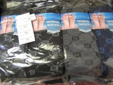 12 Pairs of Mens Design Socks.Size 6 - 11.New In Packaging