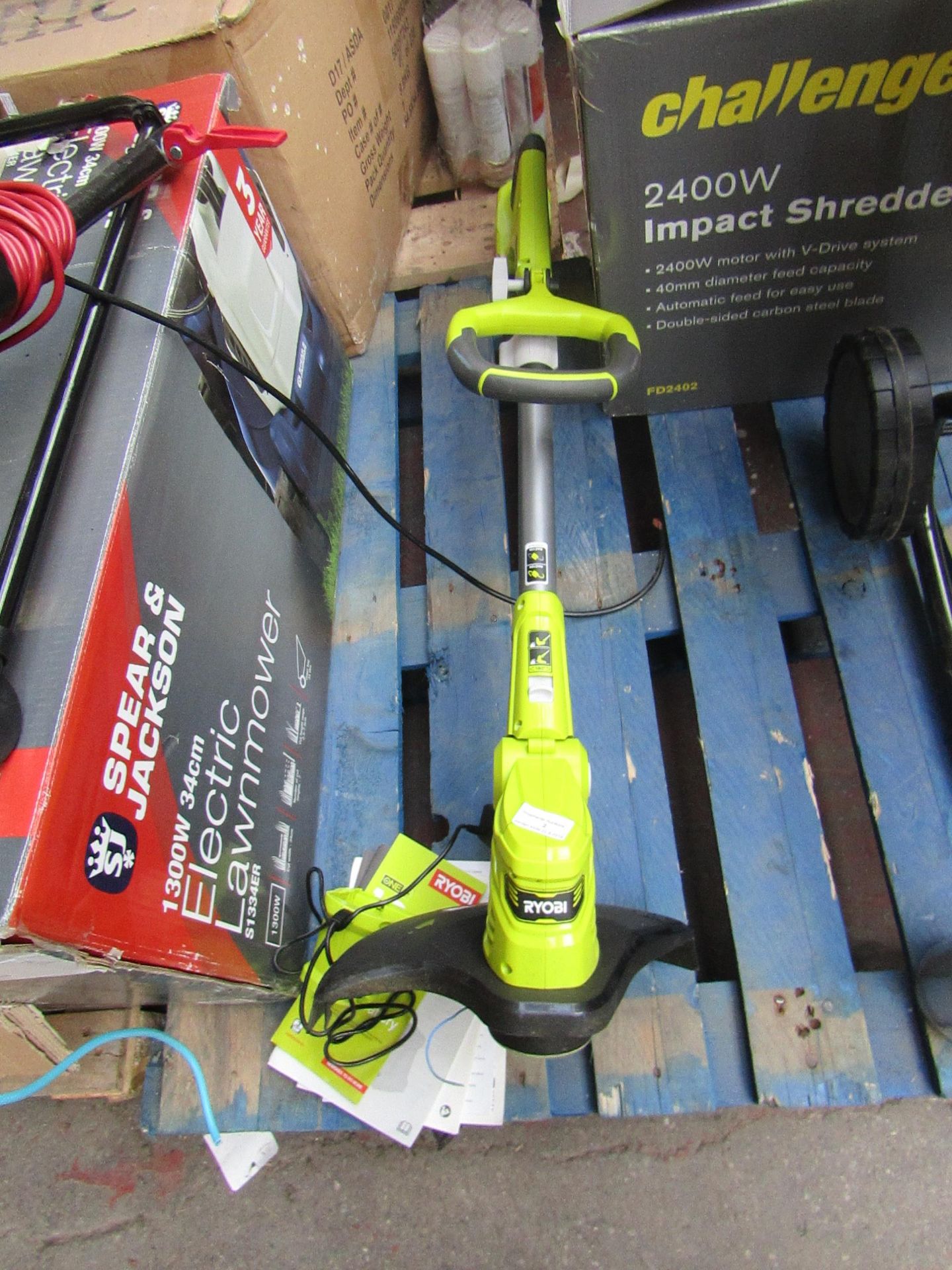 Ryobi one+ cordless grass trimmer, unable to check as no battery but does come with charger and