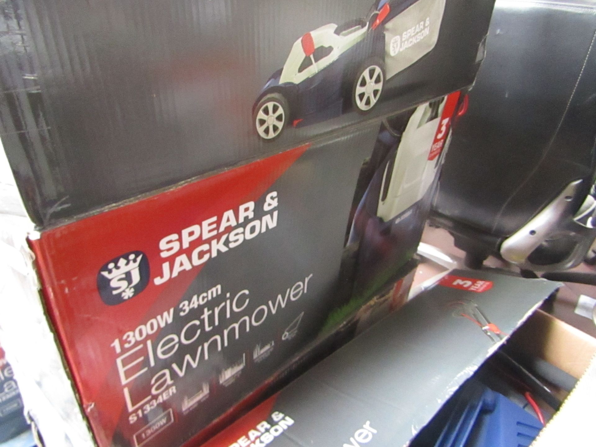 Spear and Jackson 1300w Electric Lawn Mower, Tested working and boxed, RRP œ90