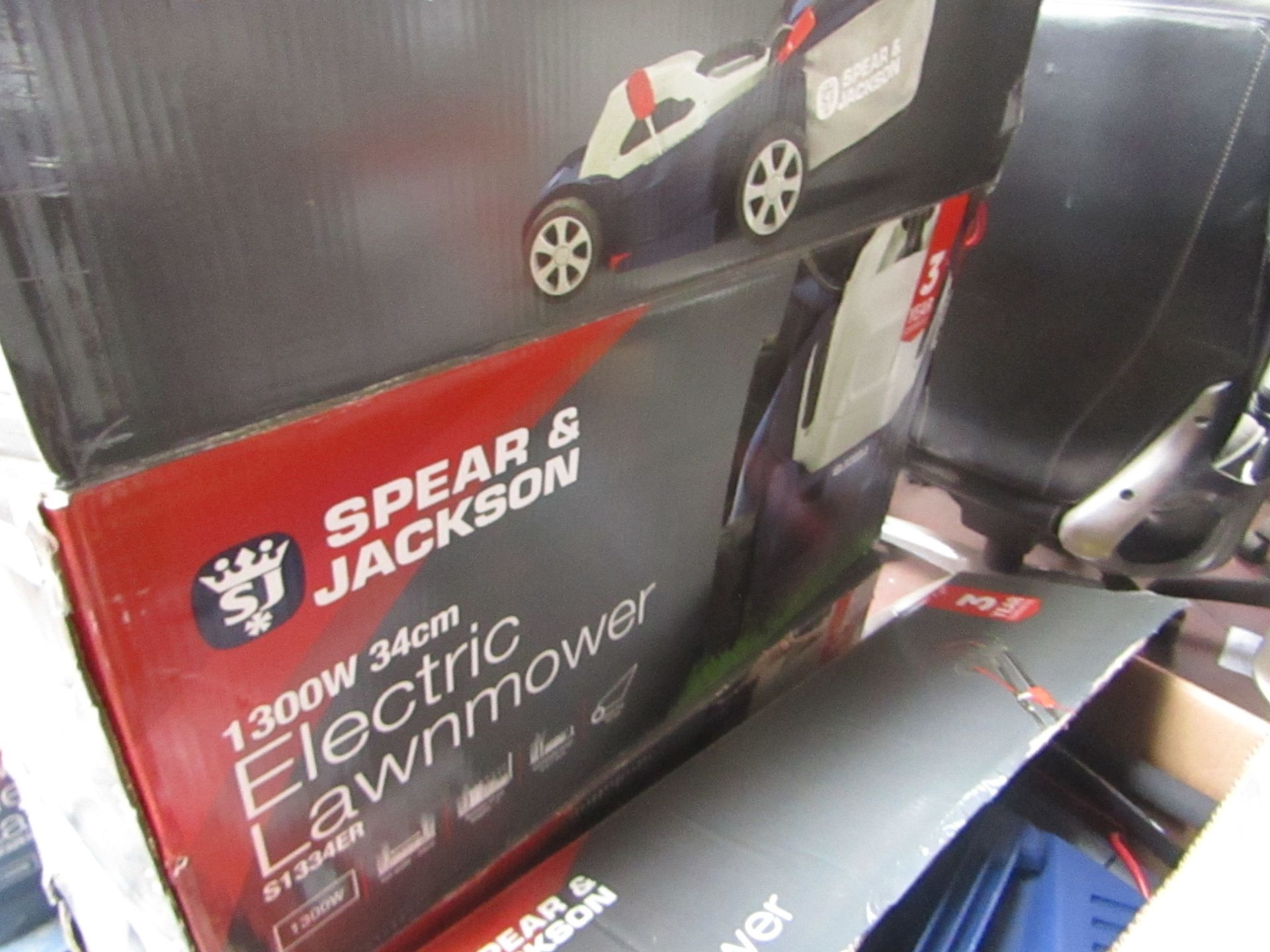 Spear and Jackson 1300w Electric Lawn Mower, Tested working and boxed, RRP œ90