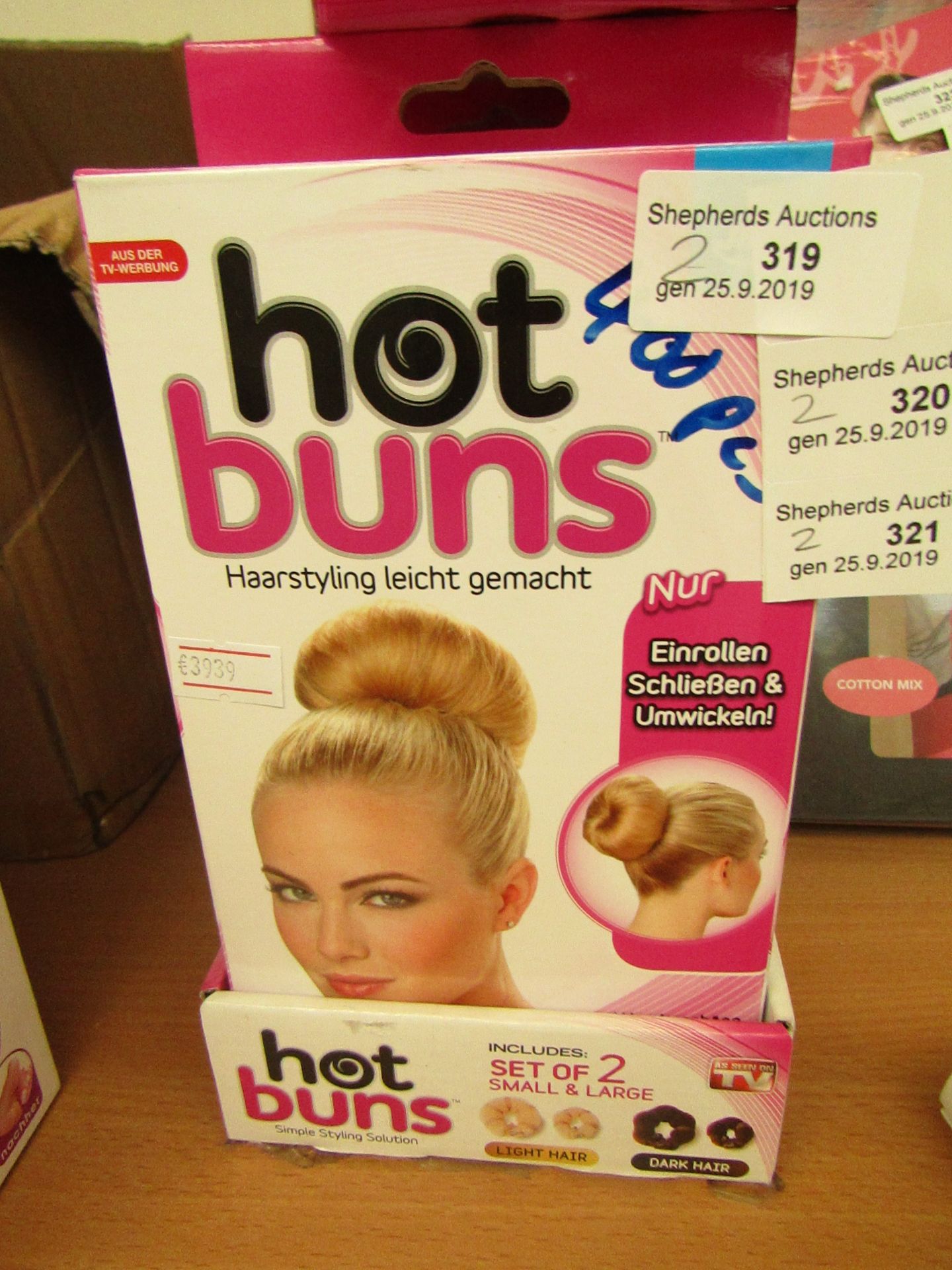 2 x Hot Buns sets.2 in each box.New & Packaged