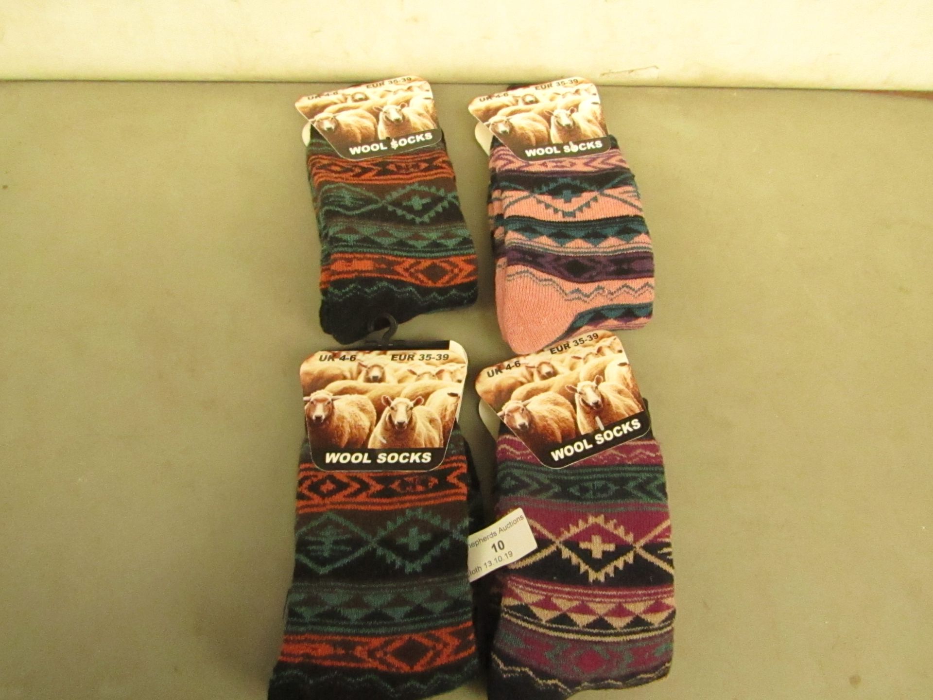 4 x pairs of Lambs Wool Socks size 4-6 new & packaged