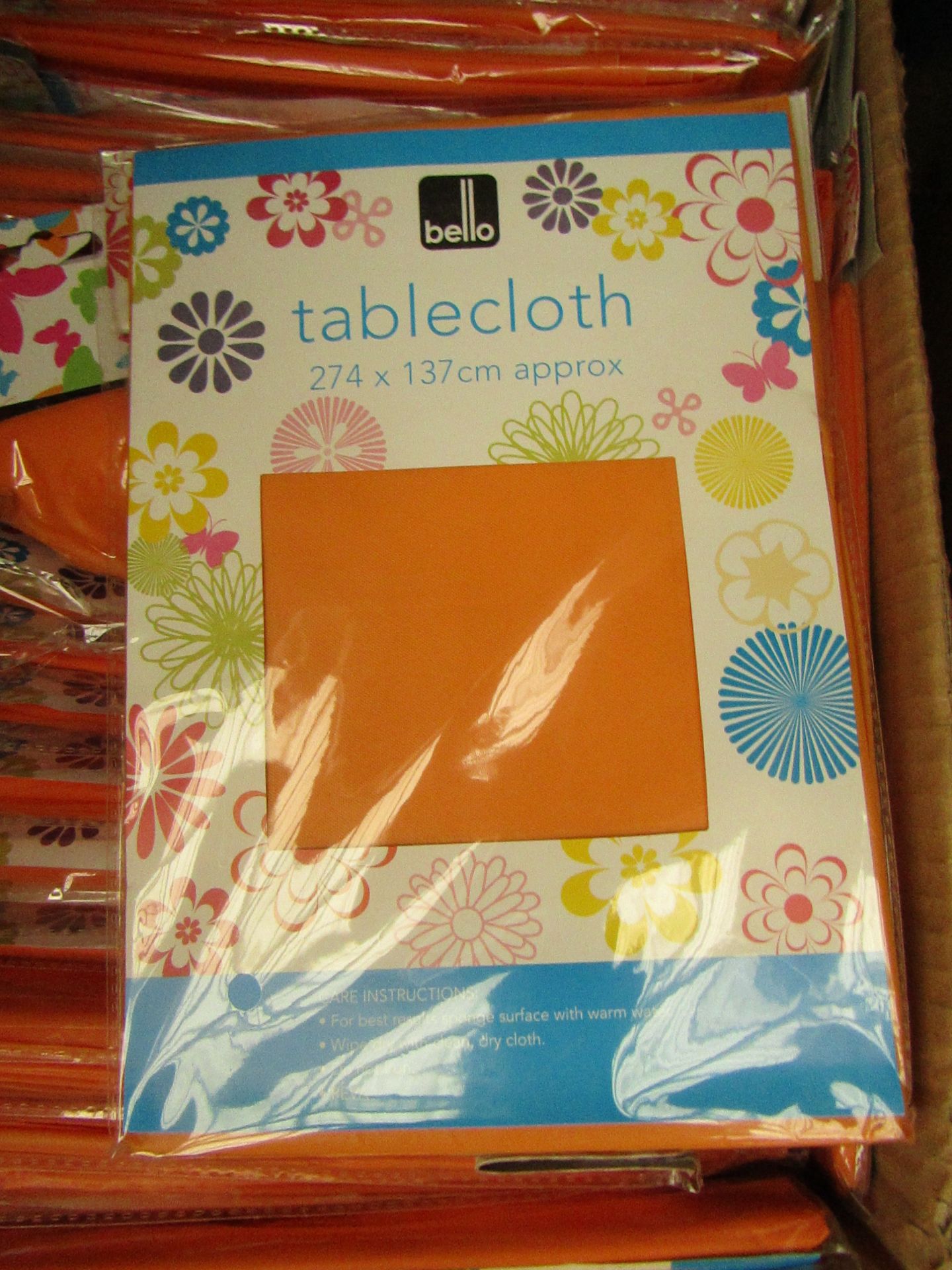 24 x Bello Wipe Clean Tablecloths 274cm x 137cm new & packaged