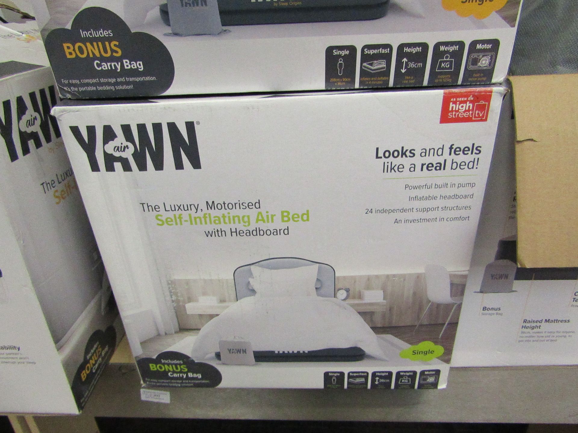 Yawn single Air bed with built in Pump, boxed (box may be damaged), item is unchecked, RRP £59.99 at